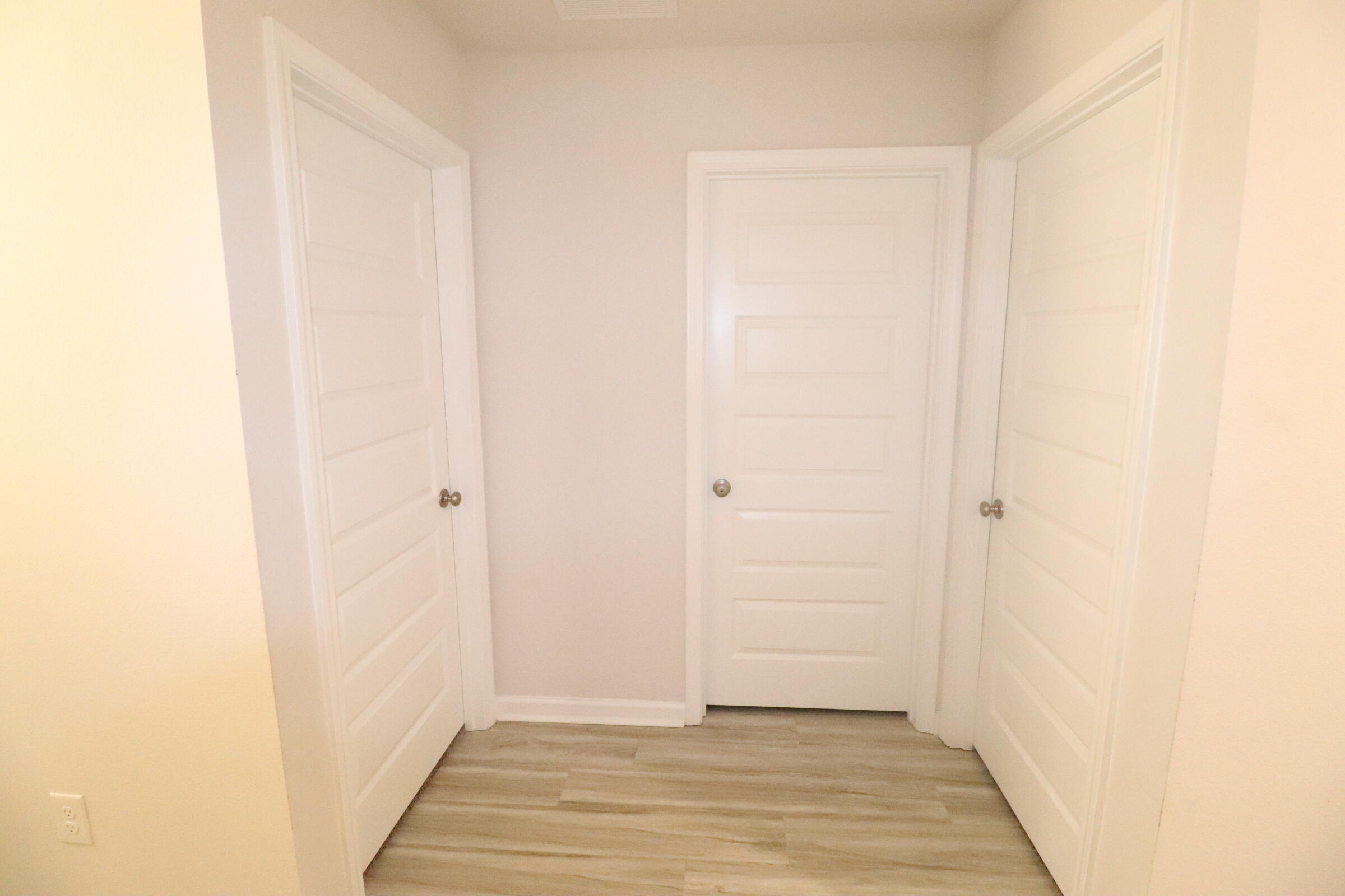 Royal Estates - Residential Lease