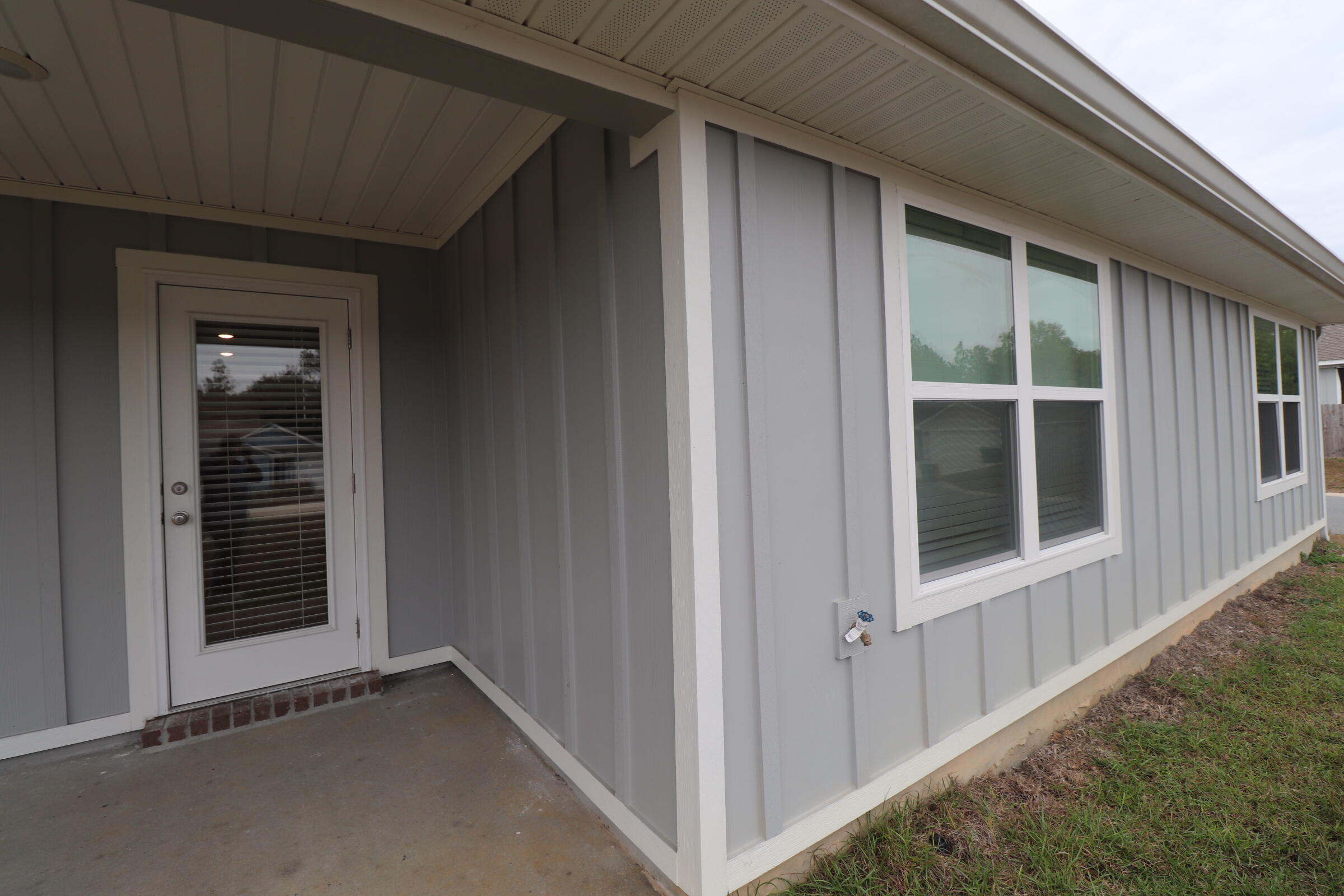 Royal Estates - Residential Lease