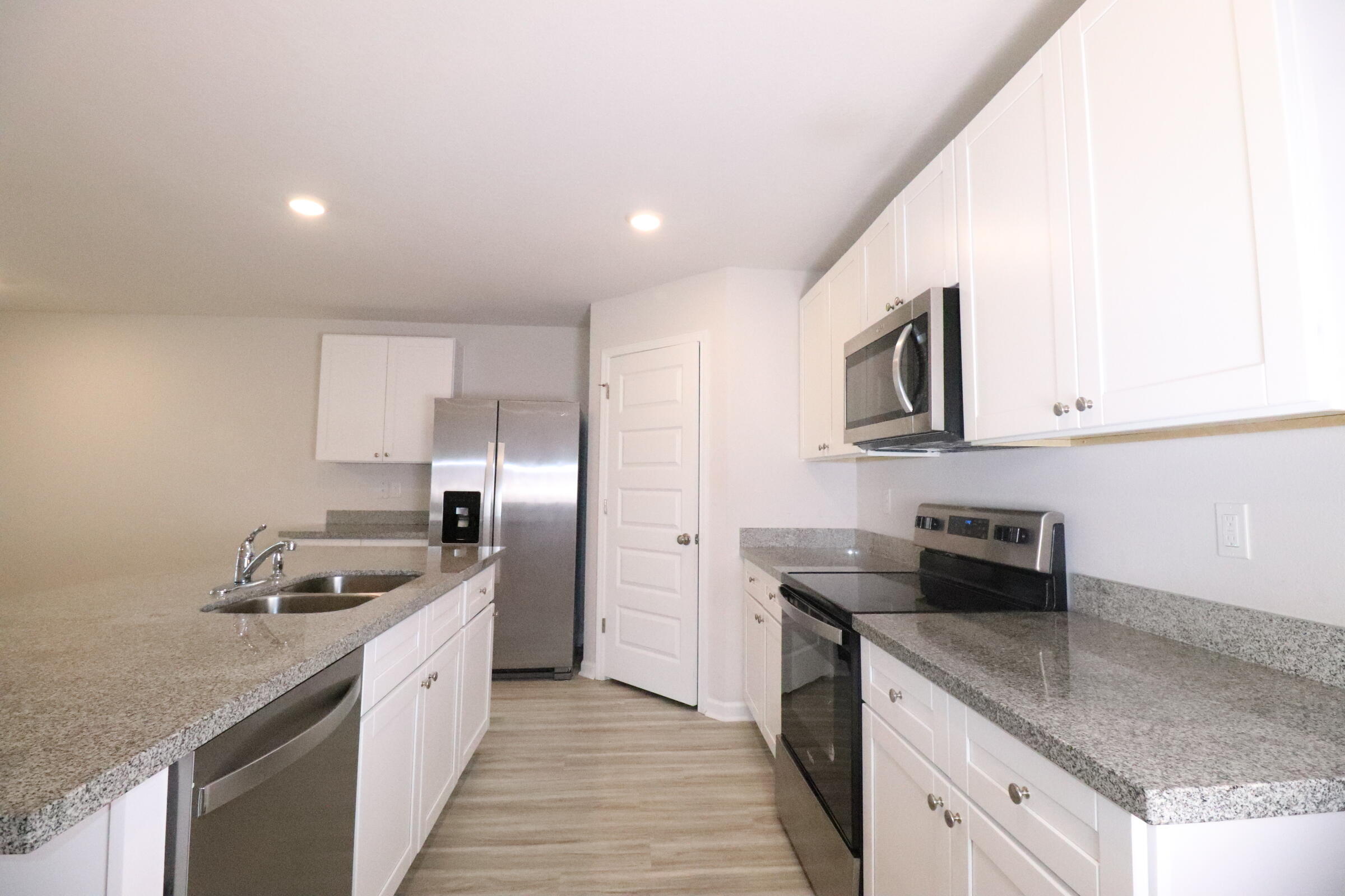 Royal Estates - Residential Lease