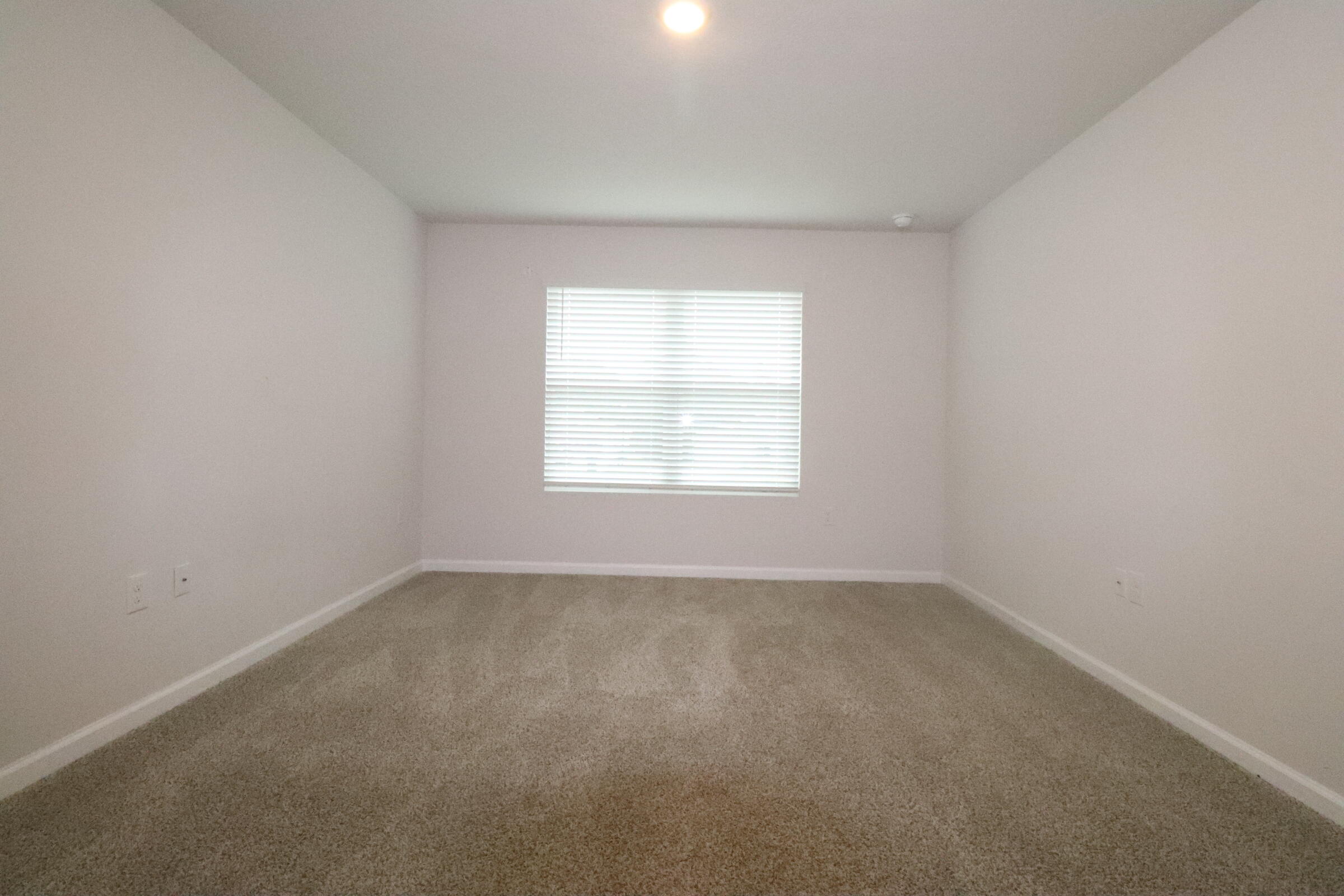 Royal Estates - Residential Lease