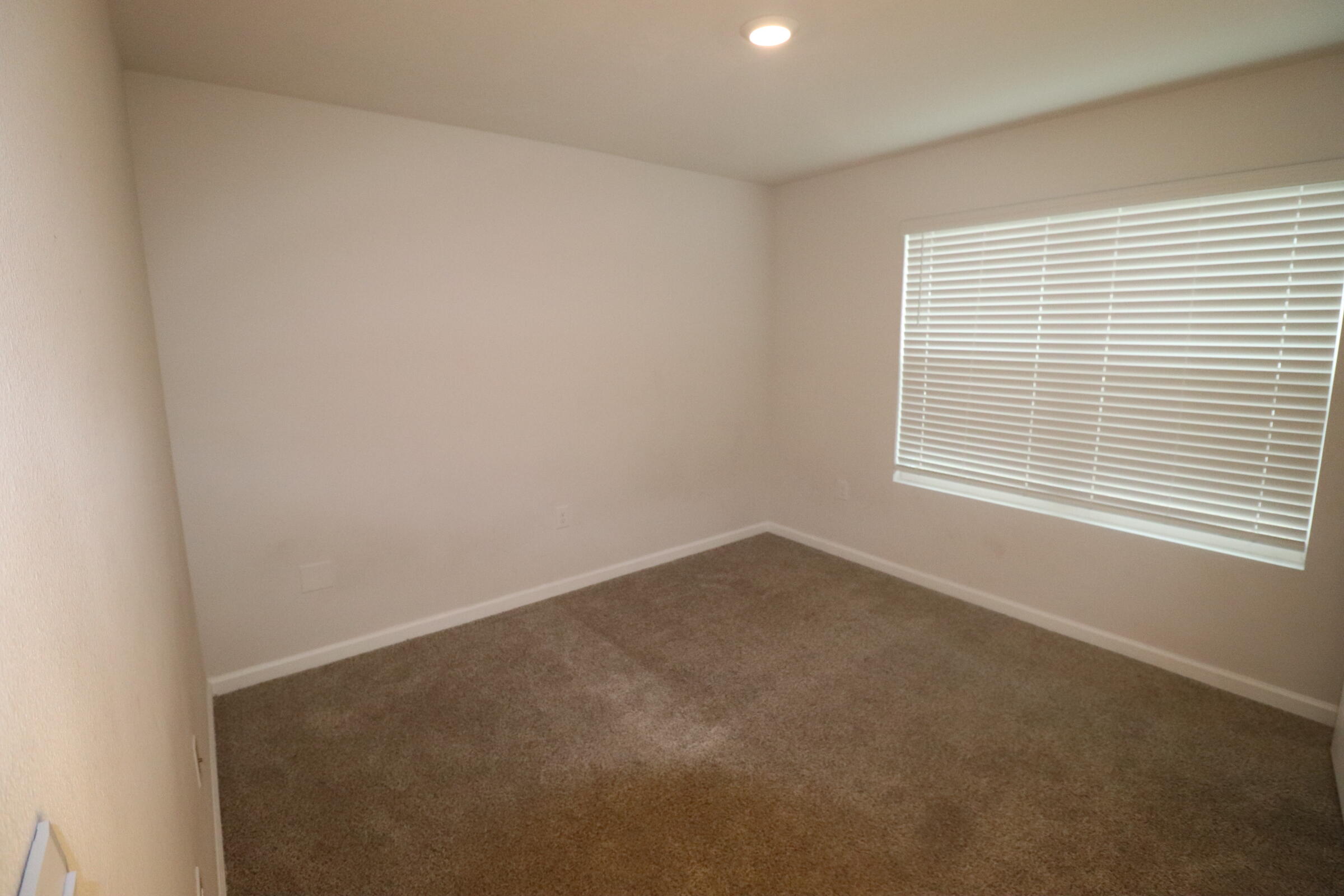 Royal Estates - Residential Lease