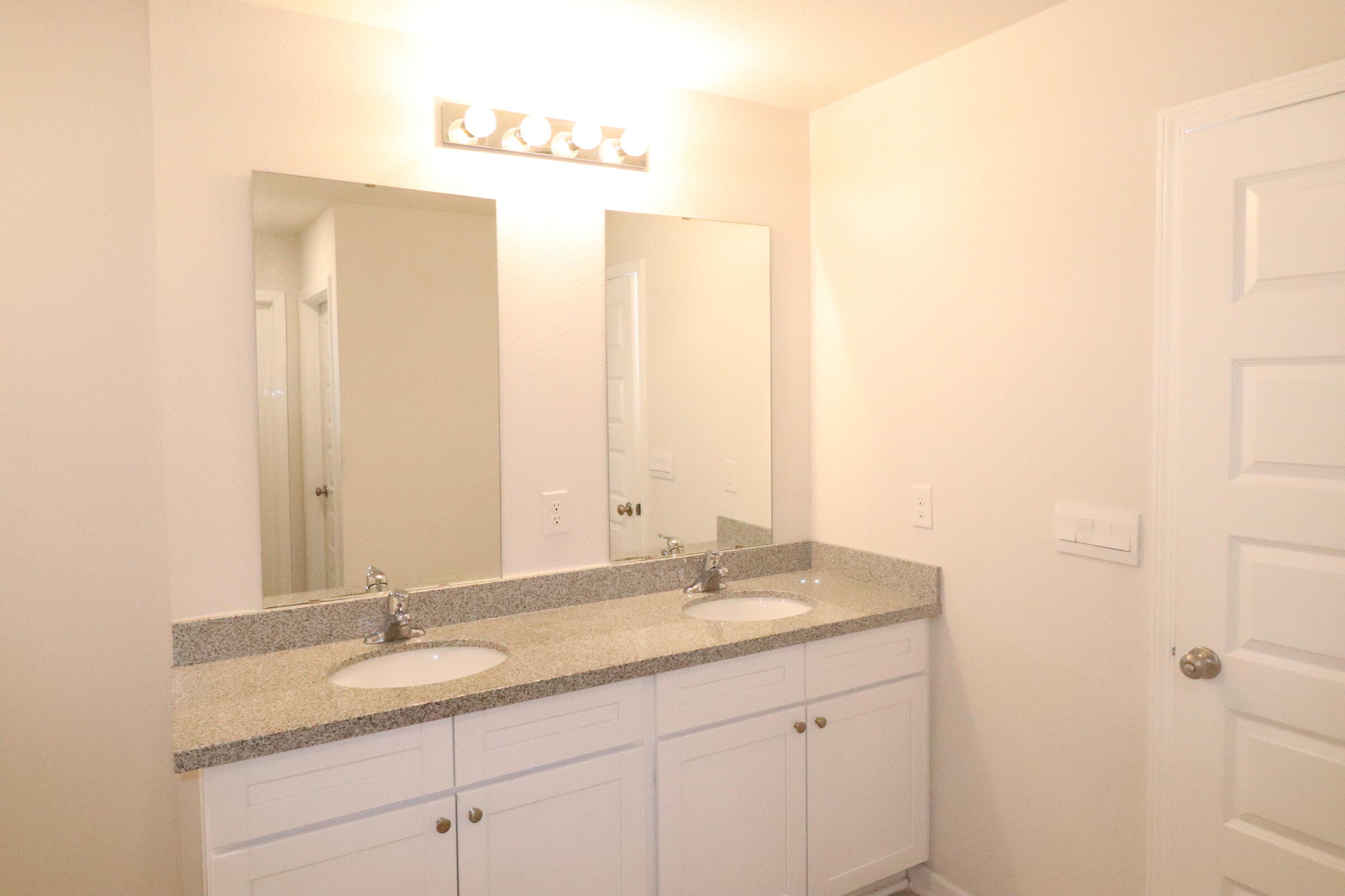 Royal Estates - Residential Lease