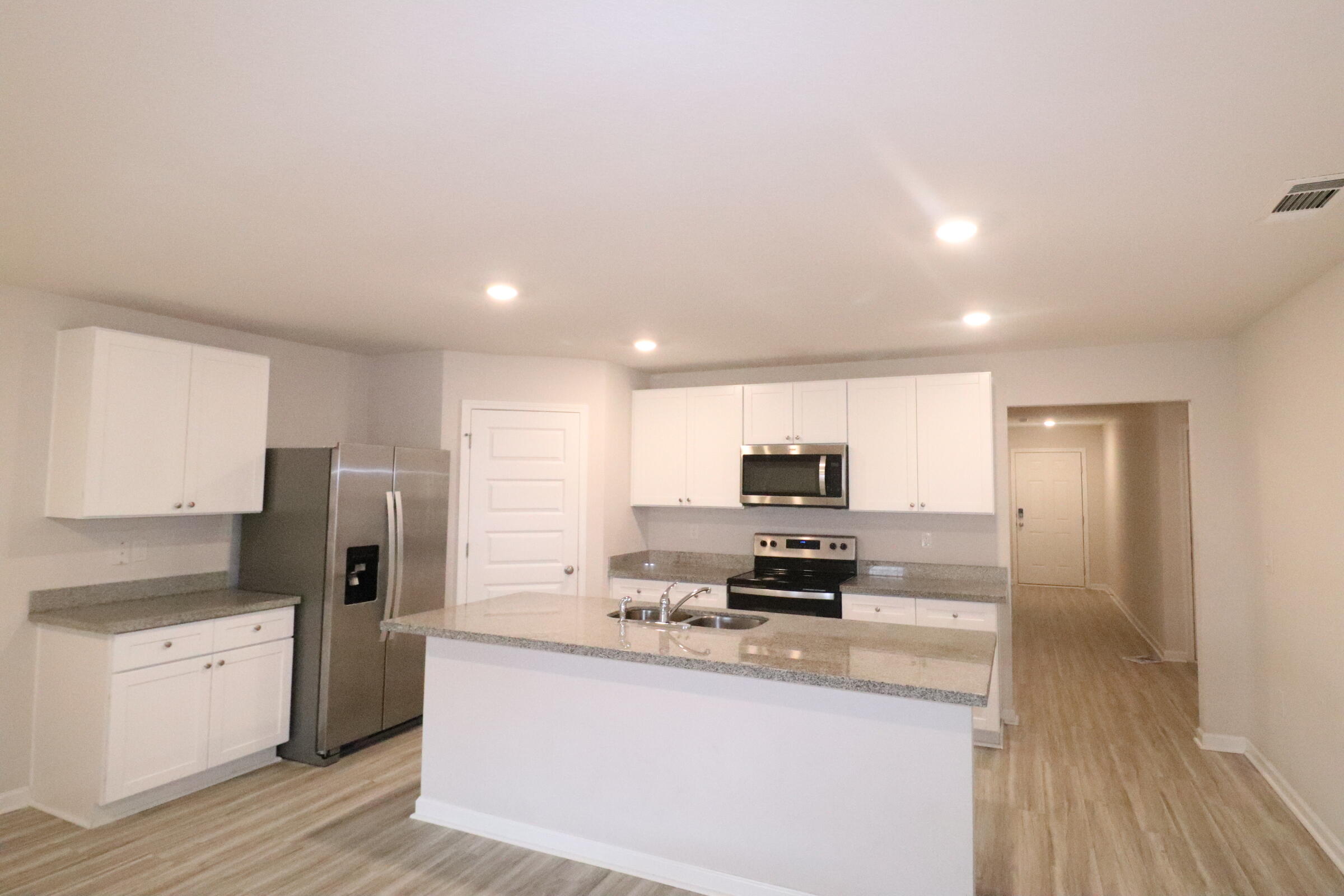 Royal Estates - Residential Lease