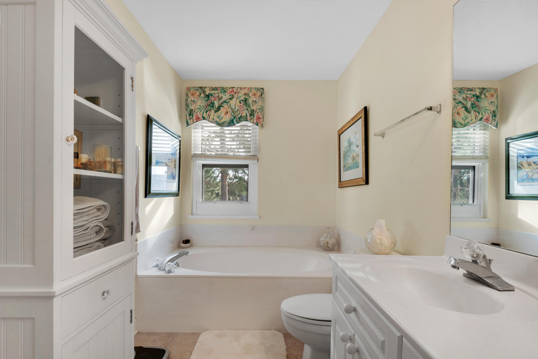 TURNBERRY VILLAS CONDO - Residential