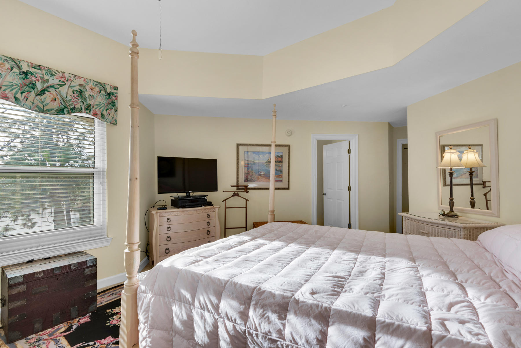 TURNBERRY VILLAS CONDO - Residential