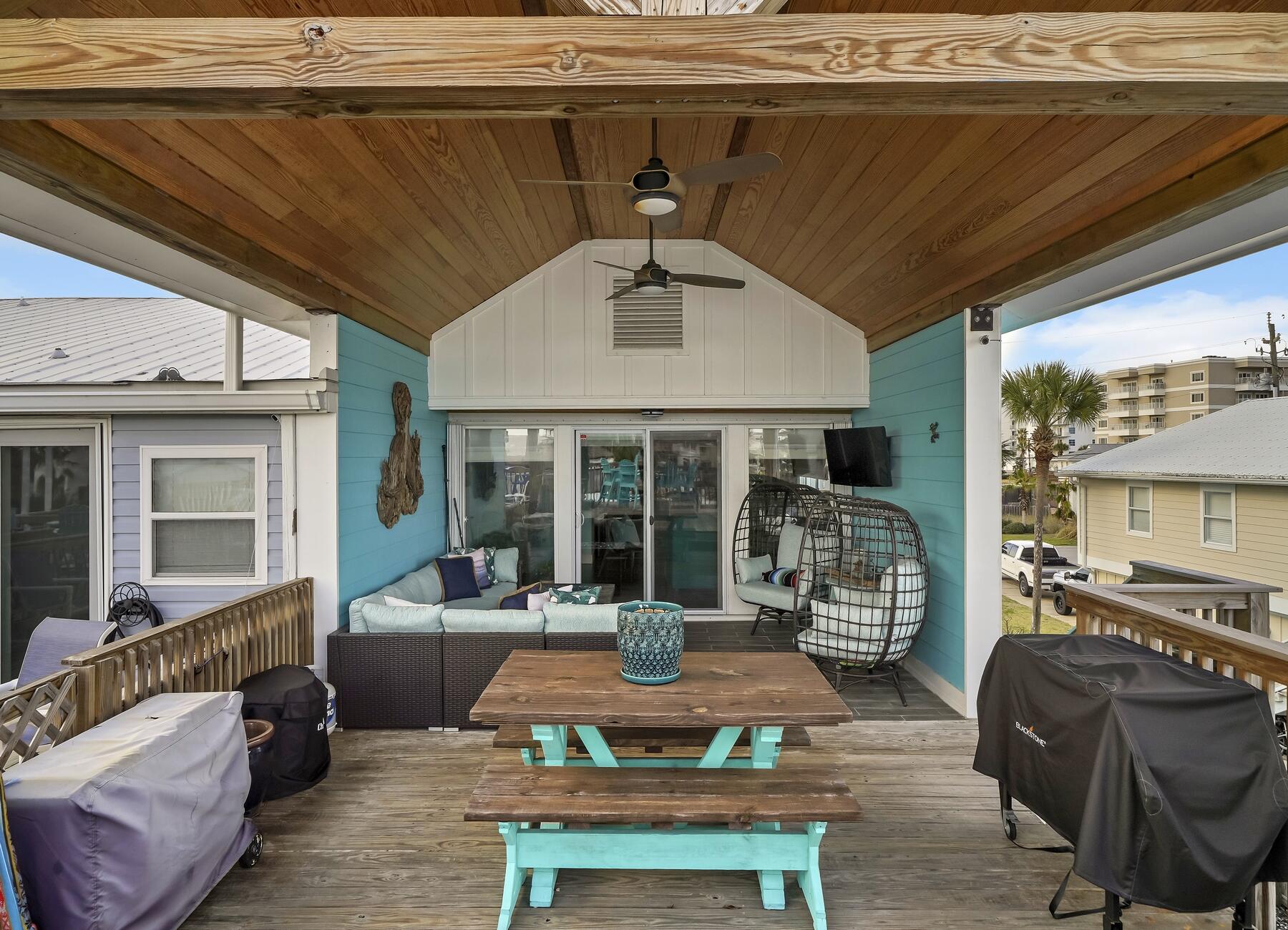 HOLIDAY ISLE - Residential