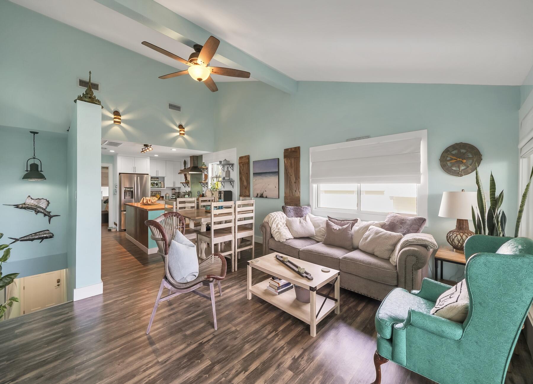 HOLIDAY ISLE - Residential