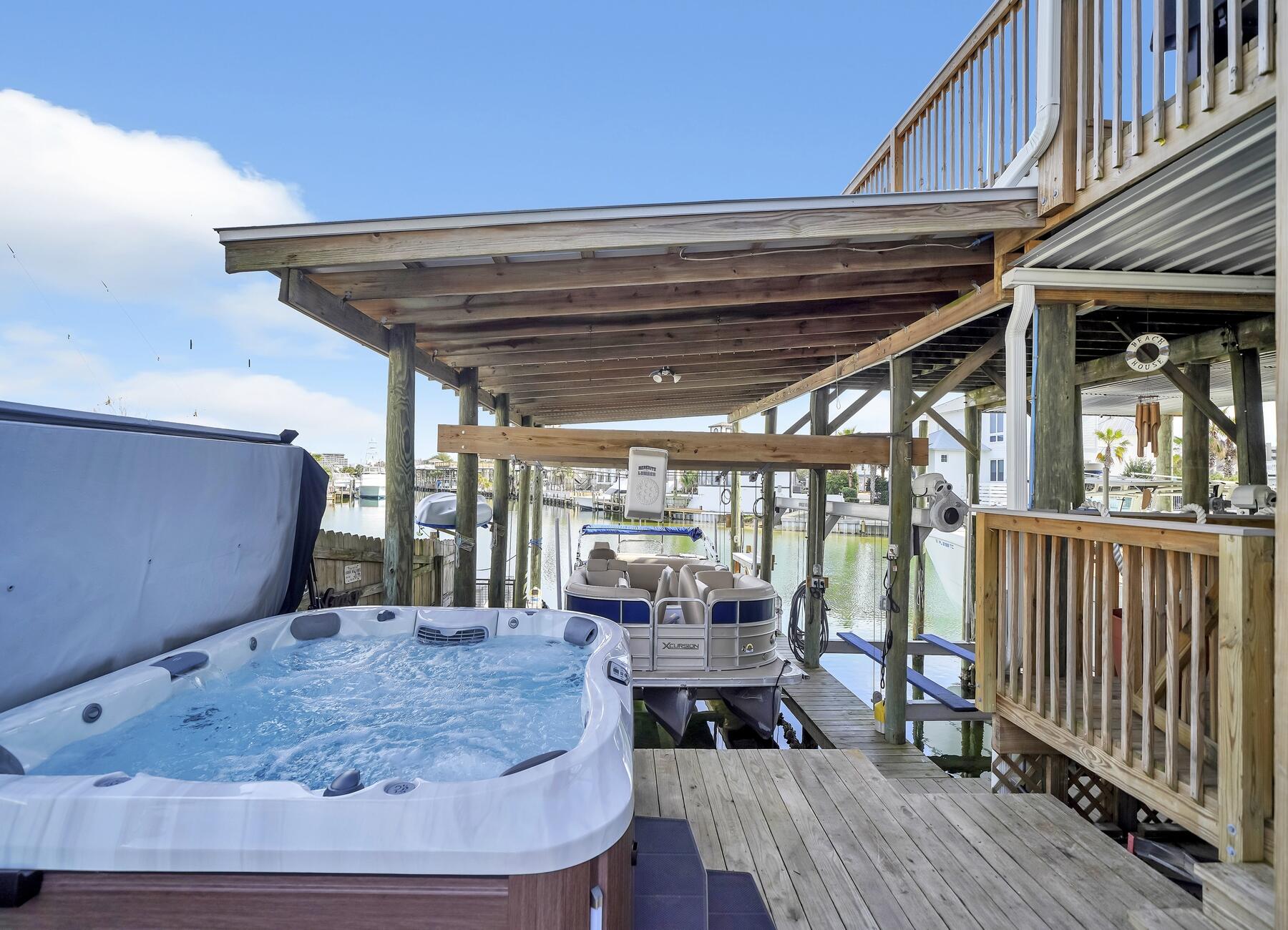 HOLIDAY ISLE - Residential