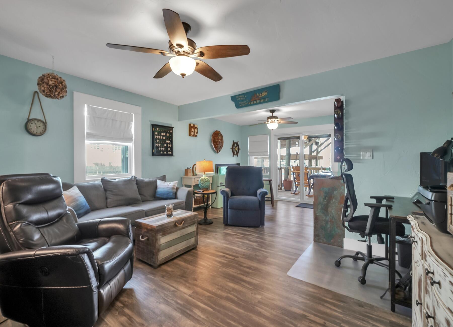 HOLIDAY ISLE - Residential