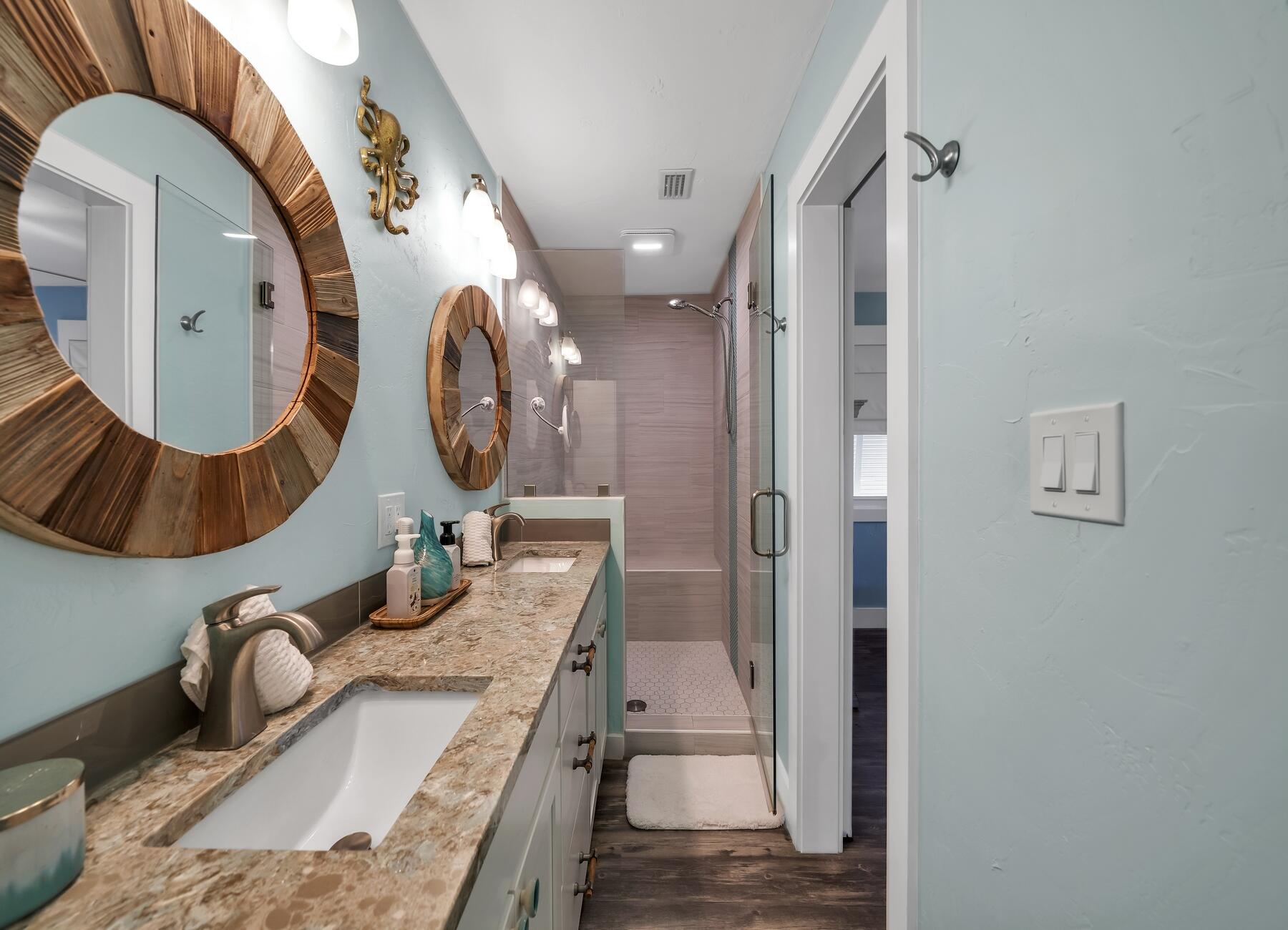 HOLIDAY ISLE - Residential