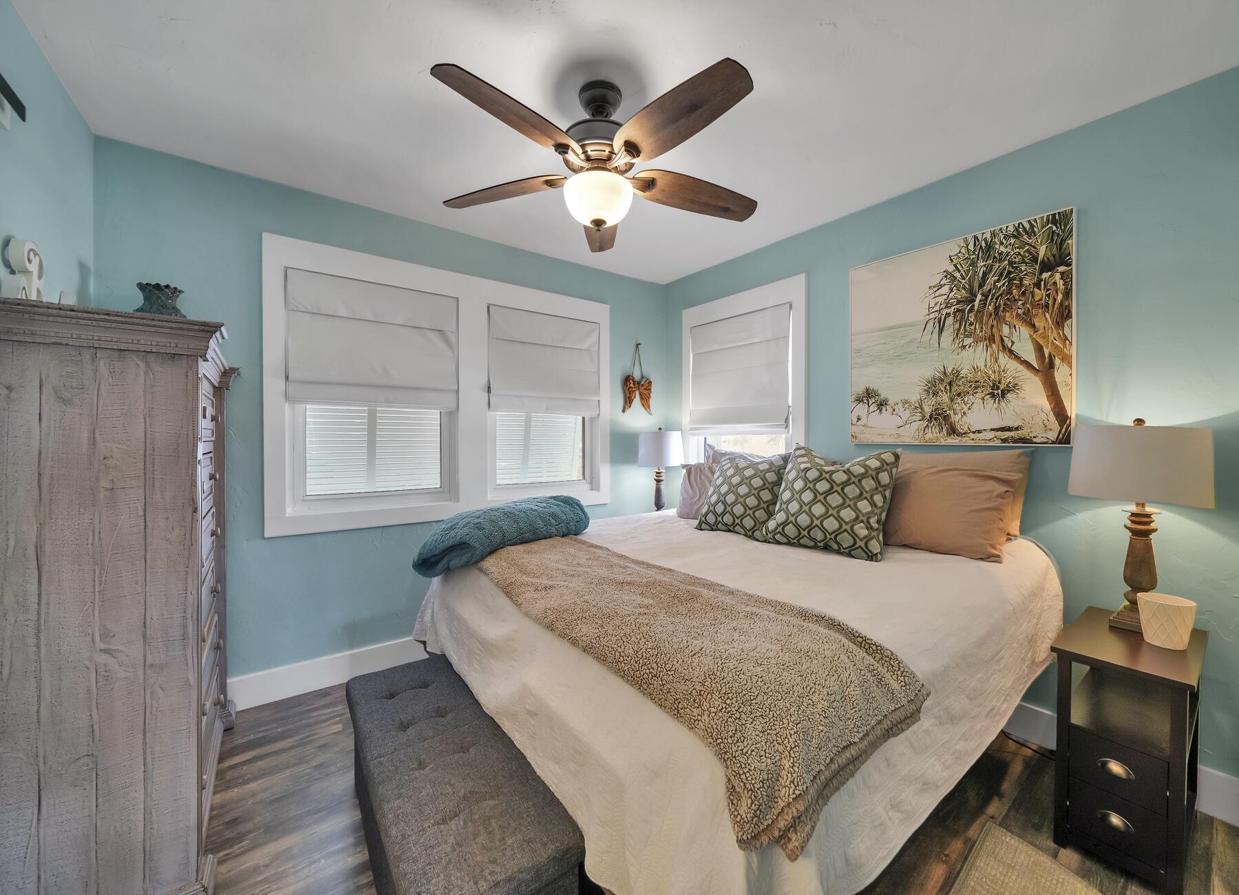 HOLIDAY ISLE - Residential