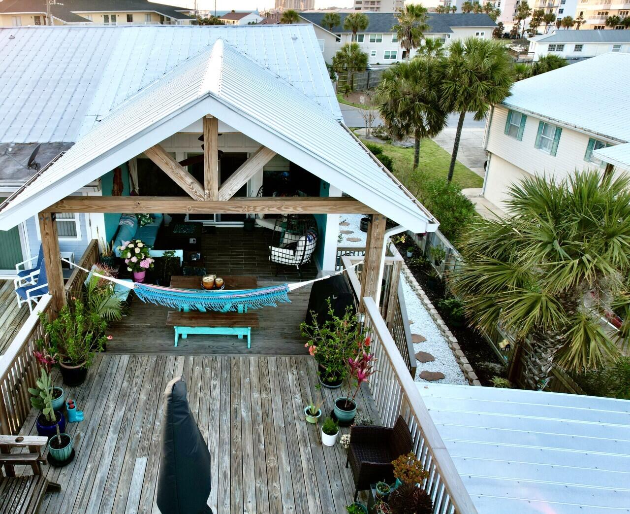 HOLIDAY ISLE - Residential