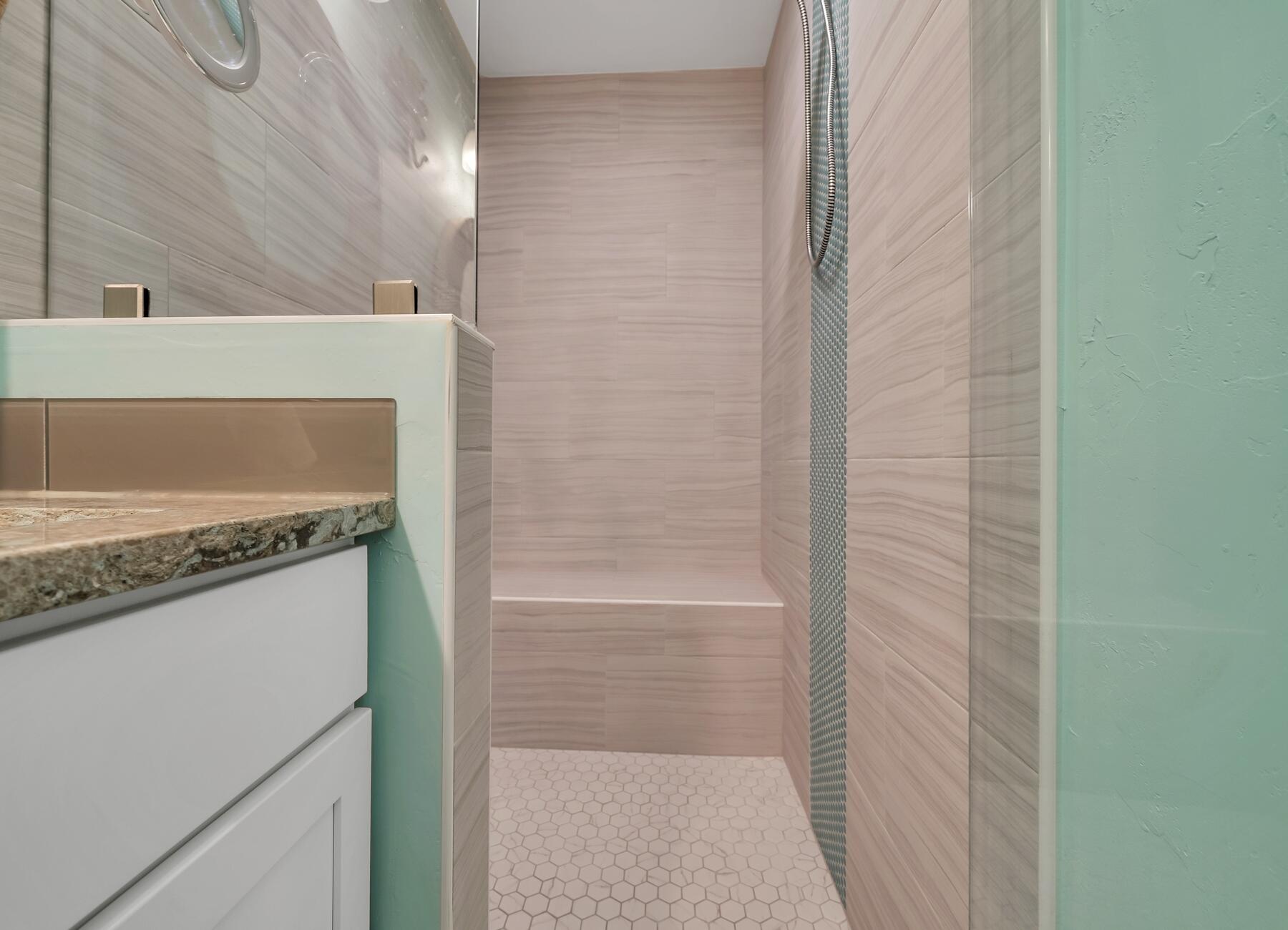 HOLIDAY ISLE - Residential