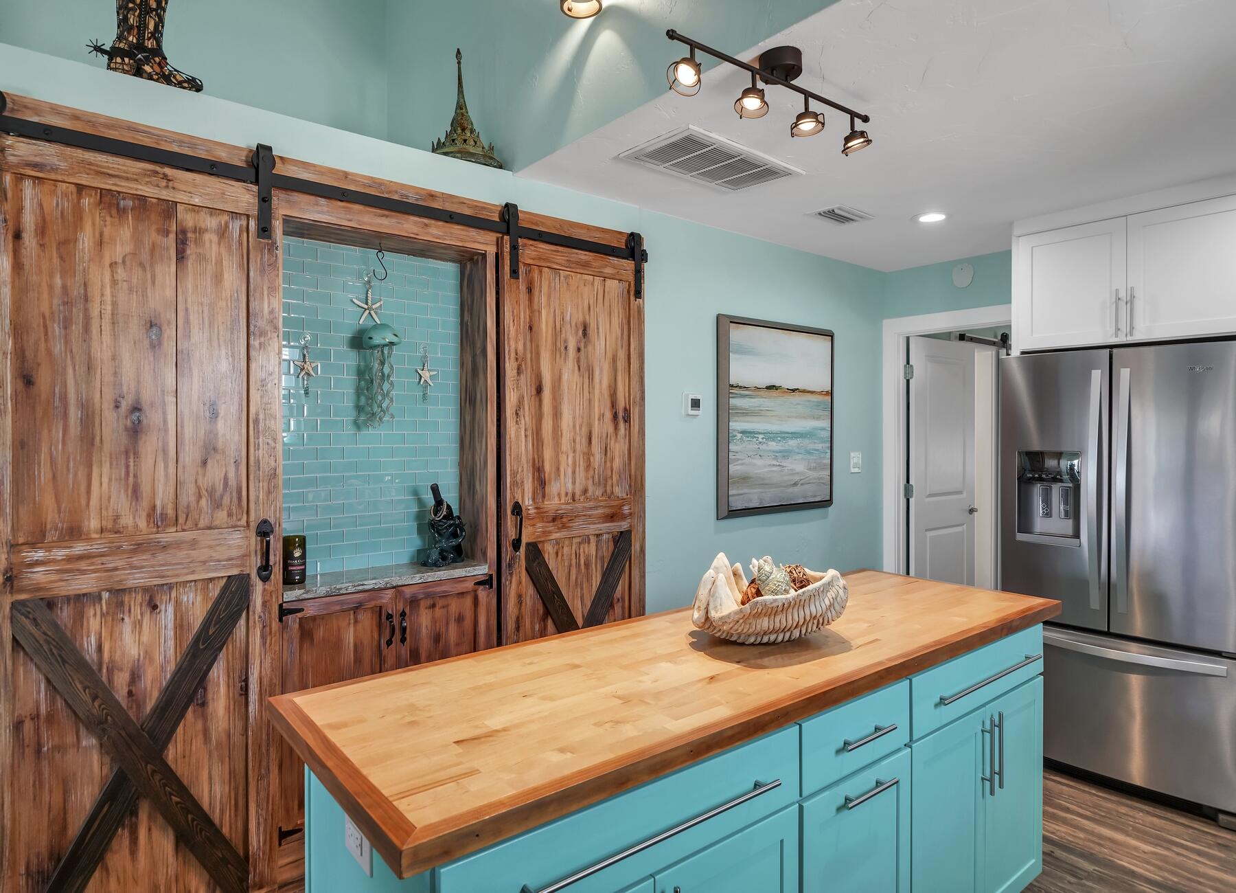 HOLIDAY ISLE - Residential