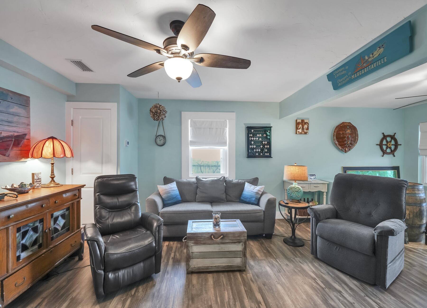 HOLIDAY ISLE - Residential