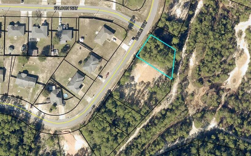 TRIPLE LAKES ESTATES - Land