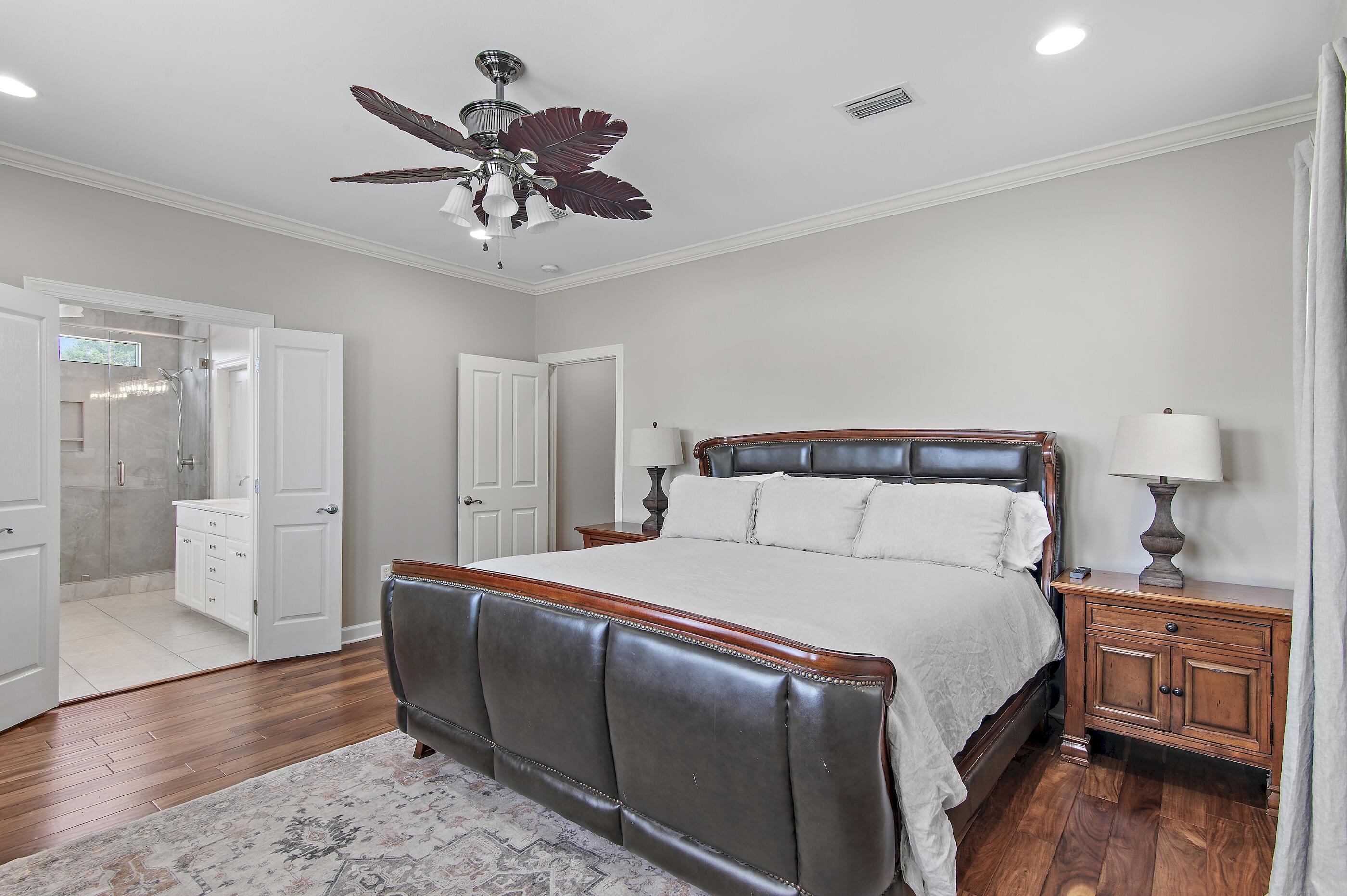 CRYSTAL LAKE II AT SANDESTIN - Residential