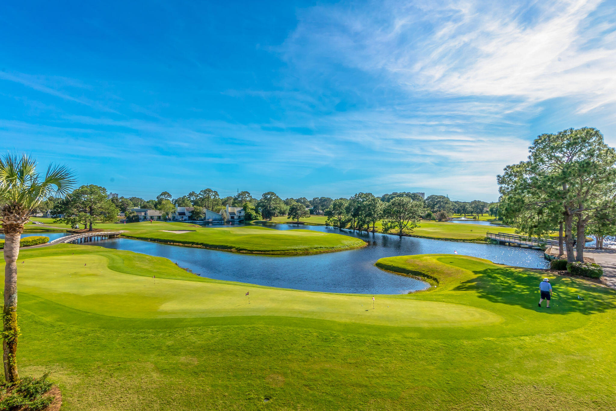 CRYSTAL LAKE II AT SANDESTIN - Residential
