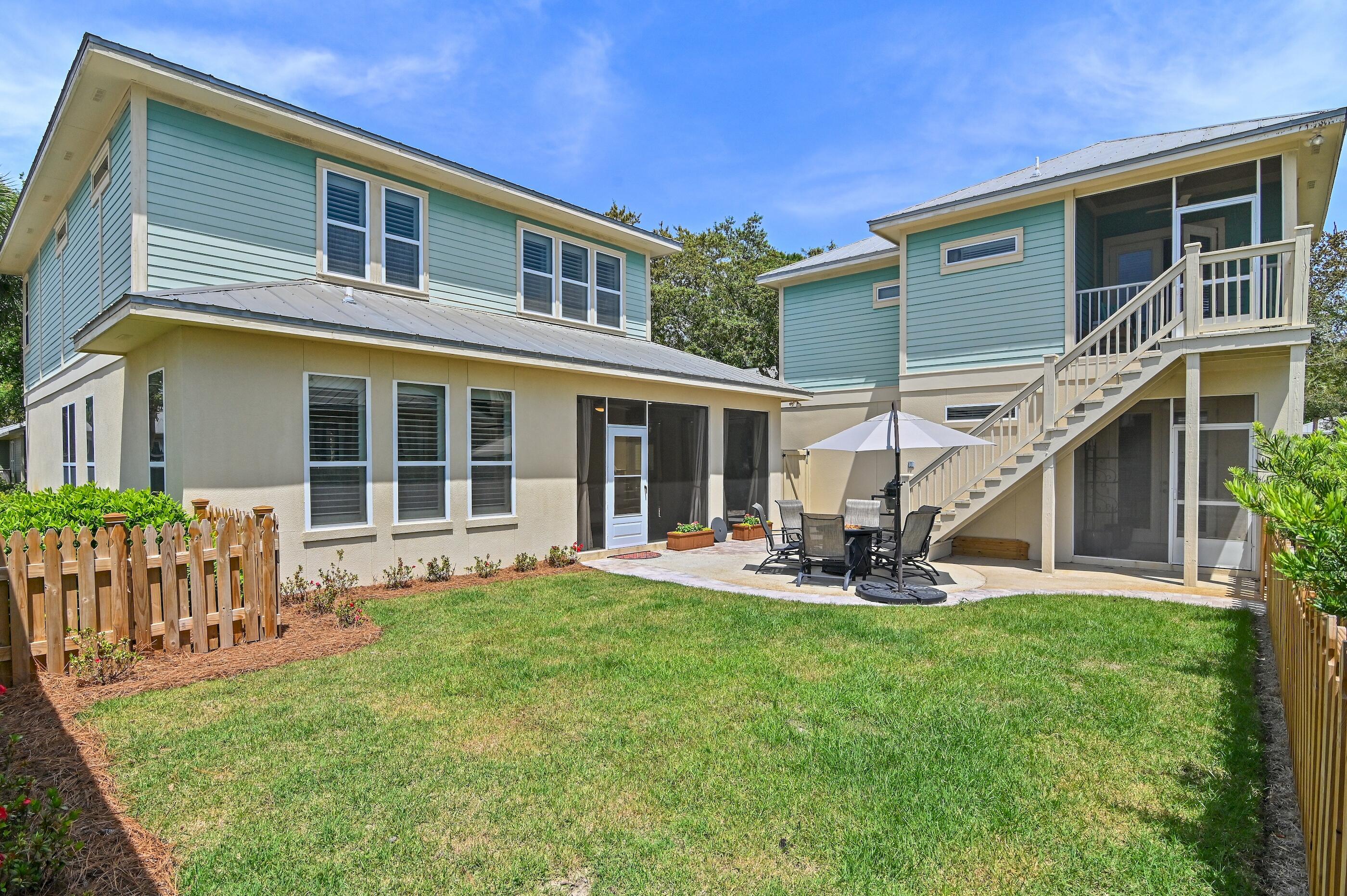 CRYSTAL LAKE II AT SANDESTIN - Residential