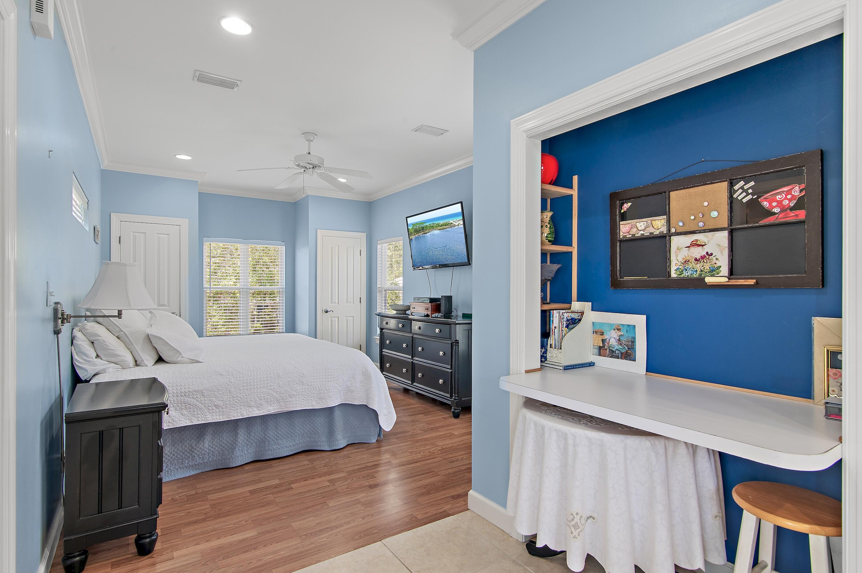 CRYSTAL LAKE II AT SANDESTIN - Residential