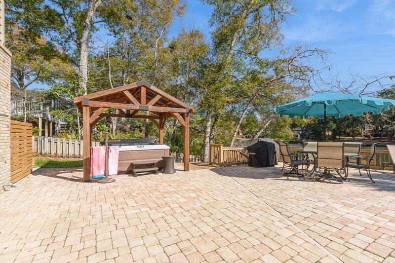 Rocky Bayou Country Club Estates/Lake Way Villas - Residential