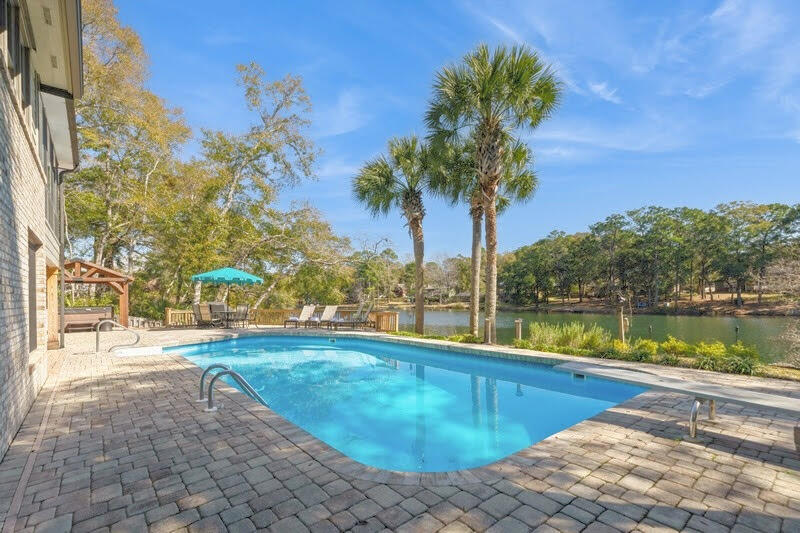 Rocky Bayou Country Club Estates/Lake Way Villas - Residential