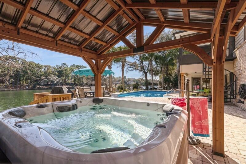 Rocky Bayou Country Club Estates/Lake Way Villas - Residential