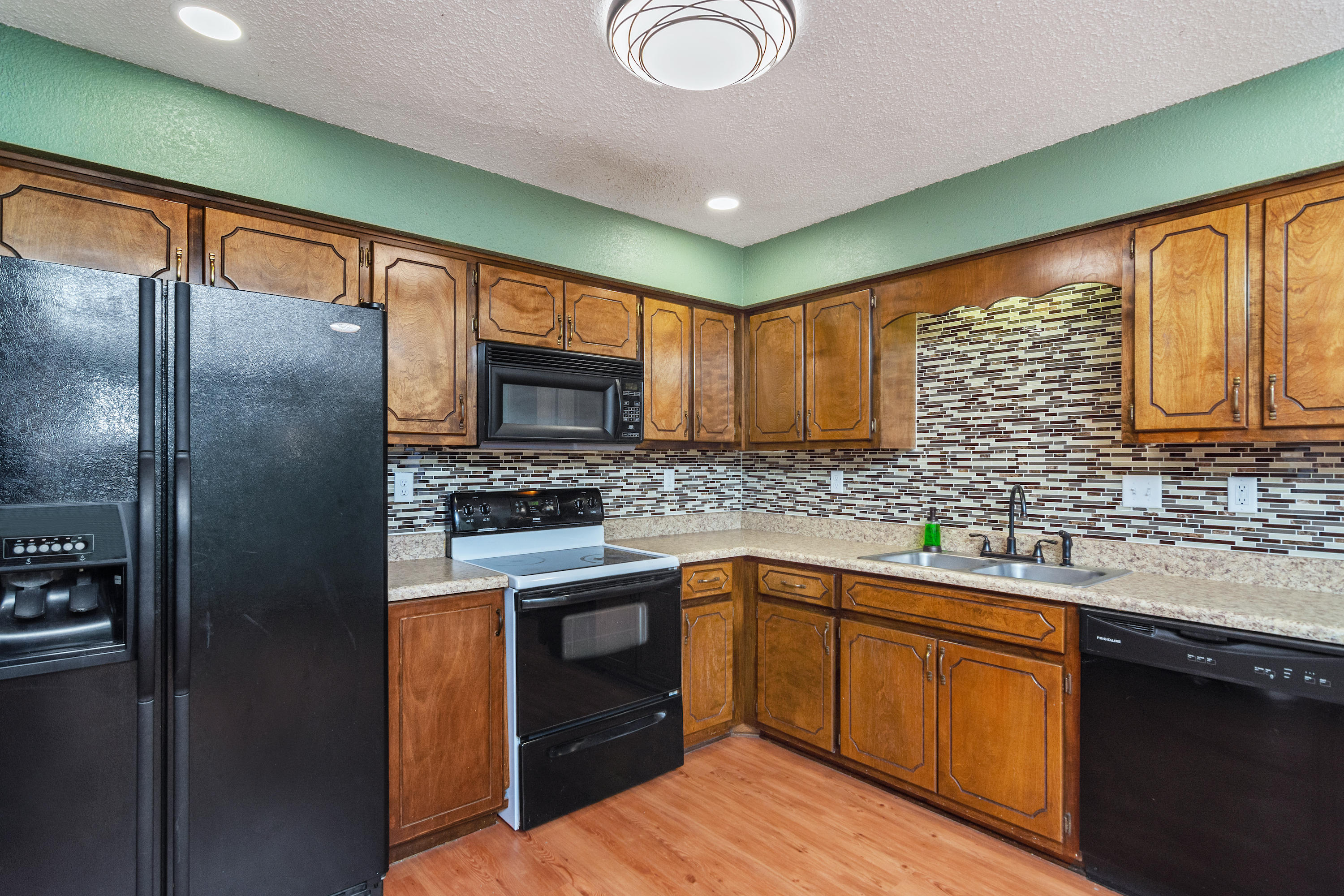SHOAL WOOD ESTATES 1ST PH 1 - Residential