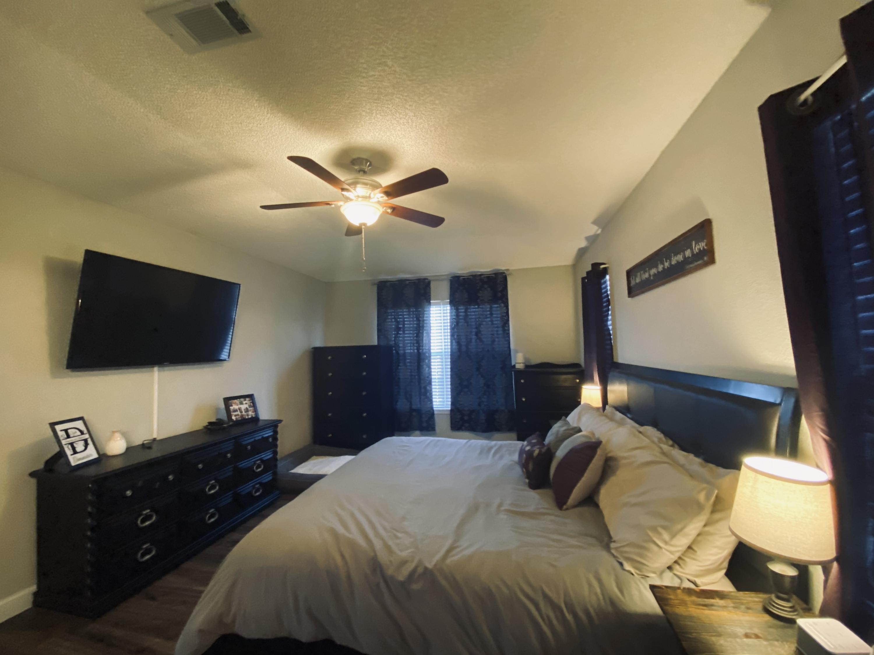 SHADOW LAKES - Residential