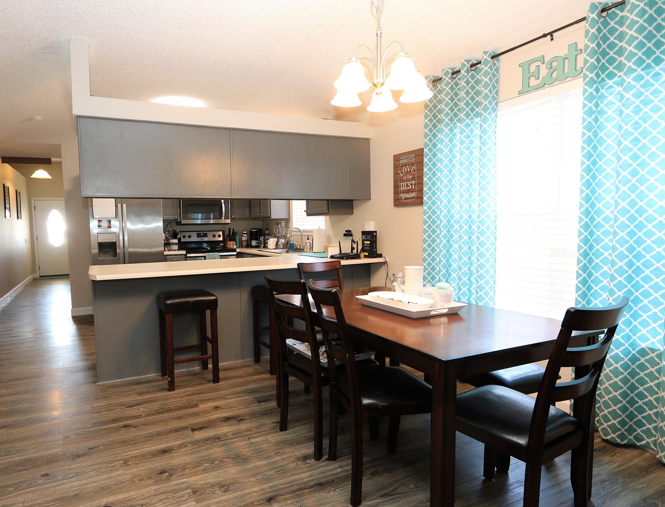 SHADOW LAKES - Residential