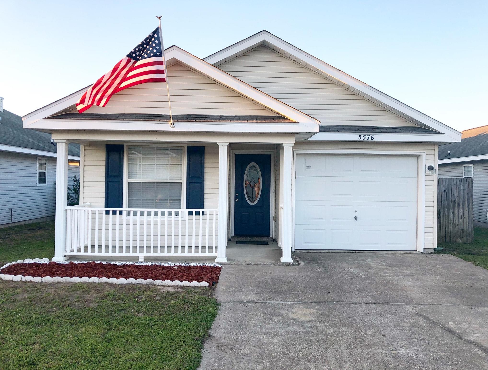 SHADOW LAKES - Residential