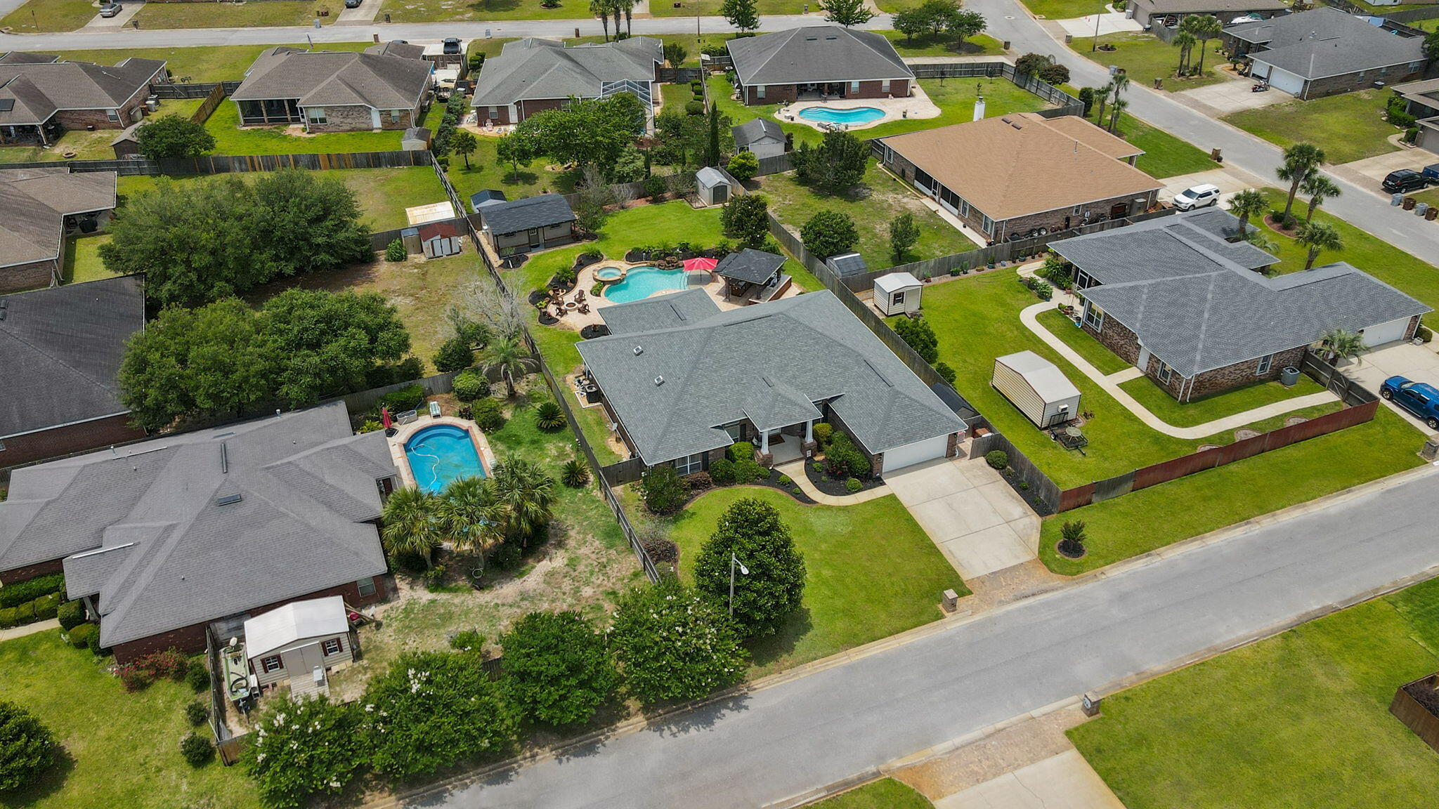 THE MEADOWS - Residential