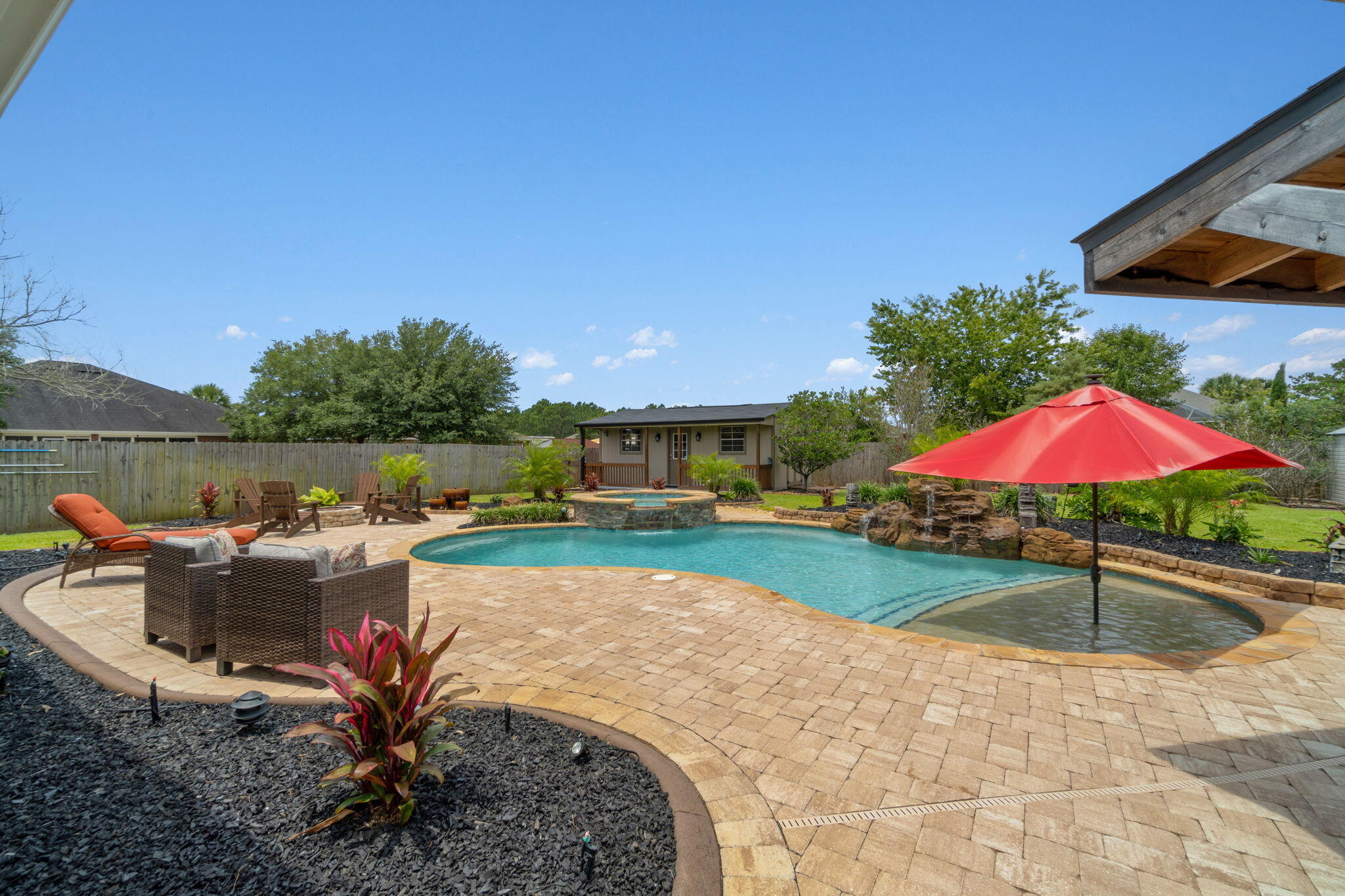 THE MEADOWS - Residential