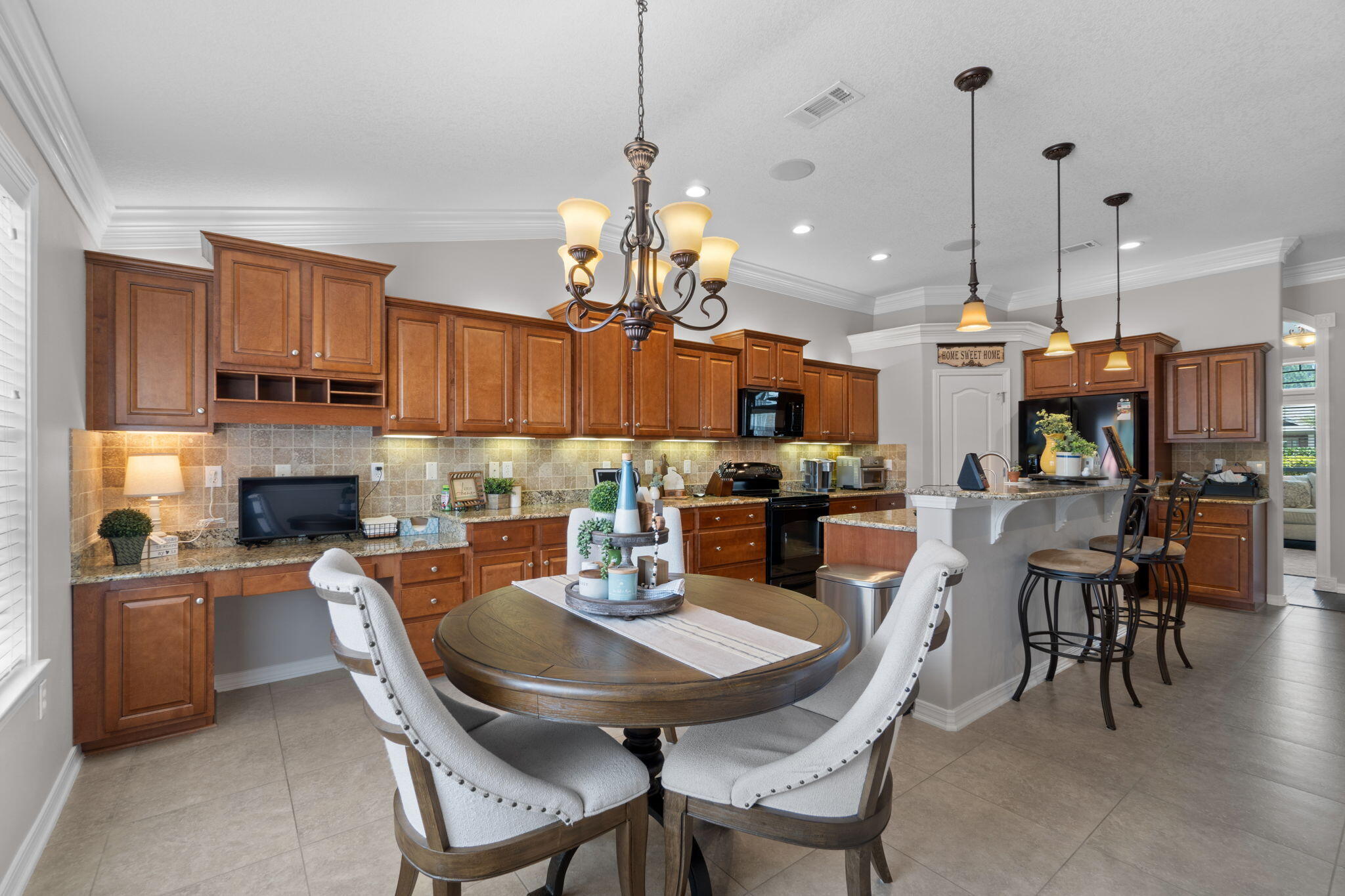 THE MEADOWS - Residential