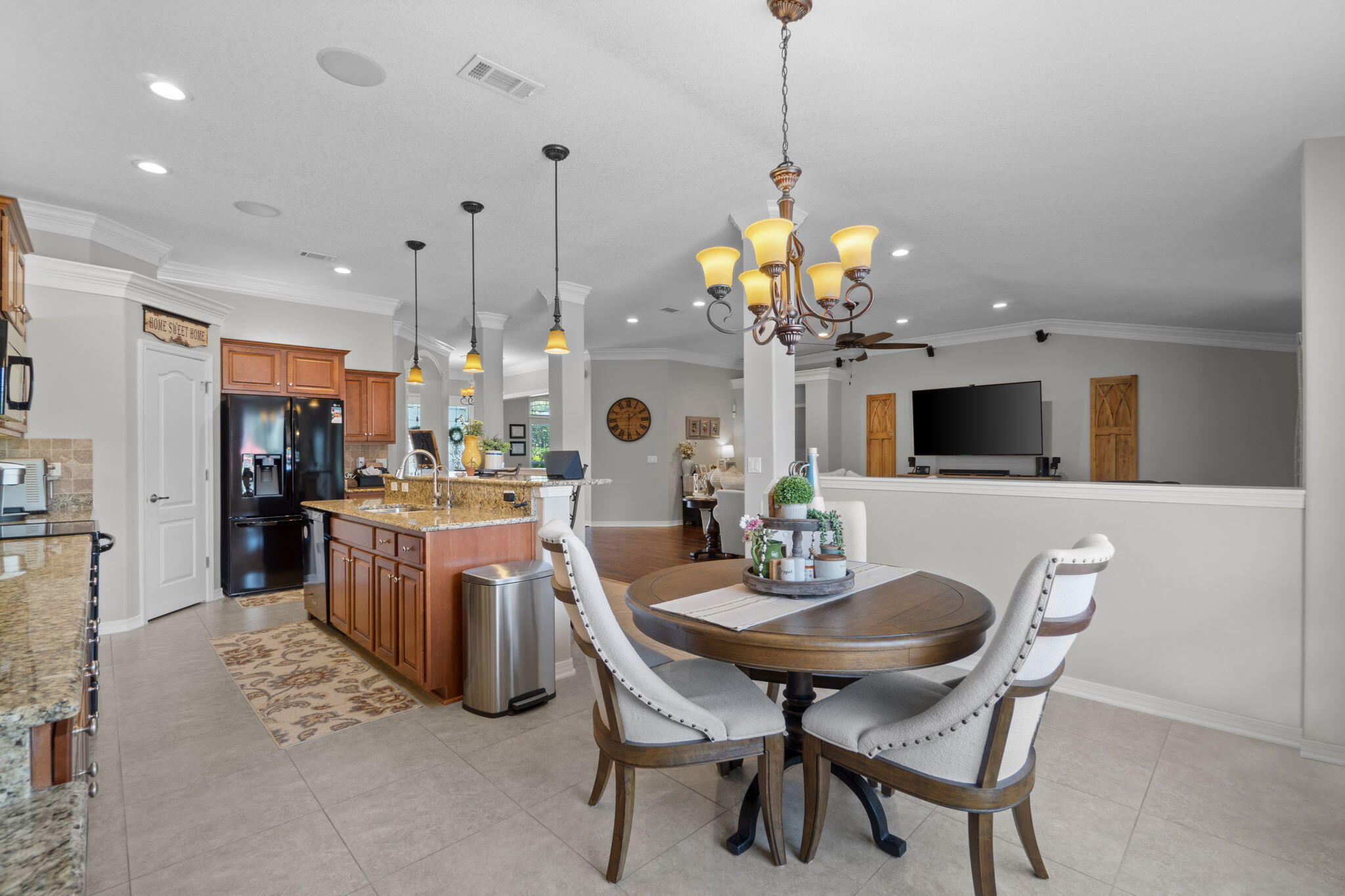 THE MEADOWS - Residential