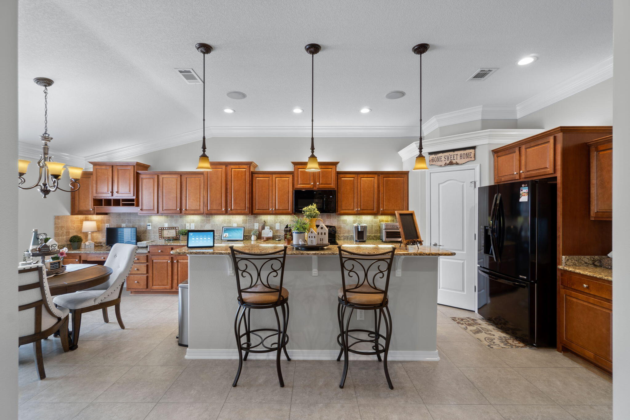 THE MEADOWS - Residential