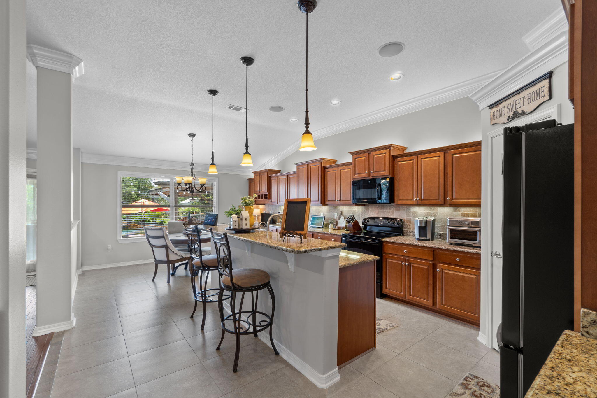 THE MEADOWS - Residential