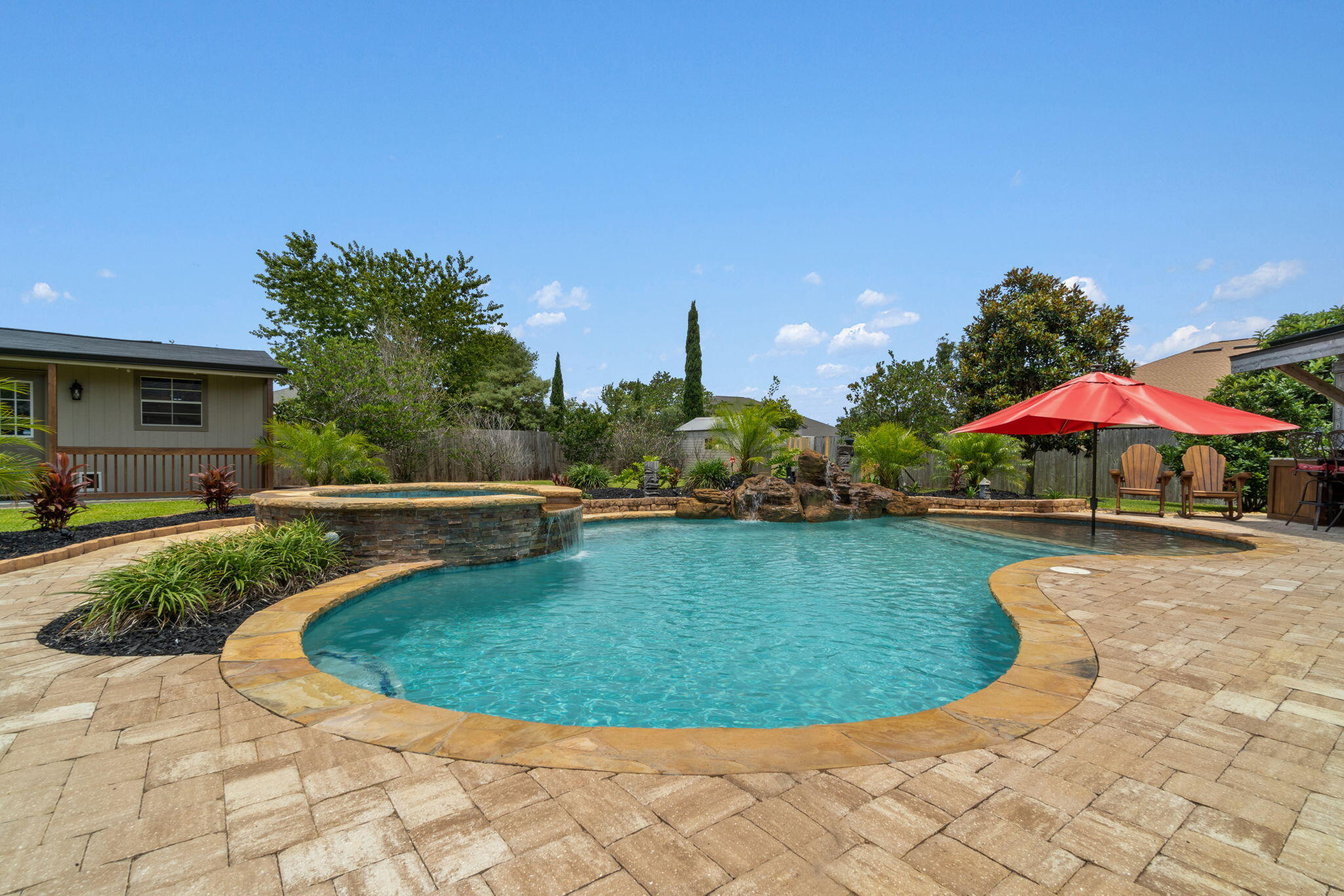 THE MEADOWS - Residential