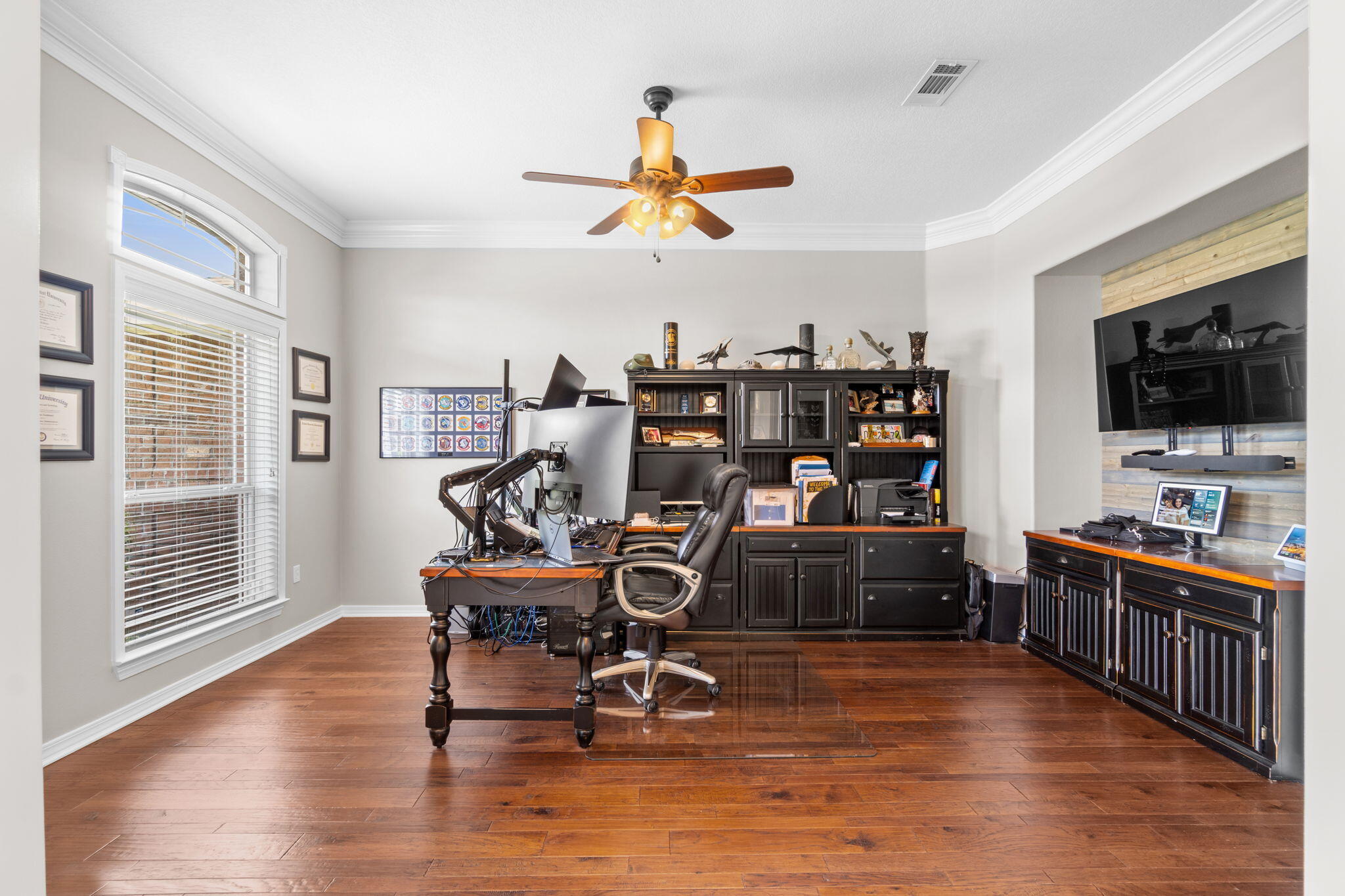 THE MEADOWS - Residential