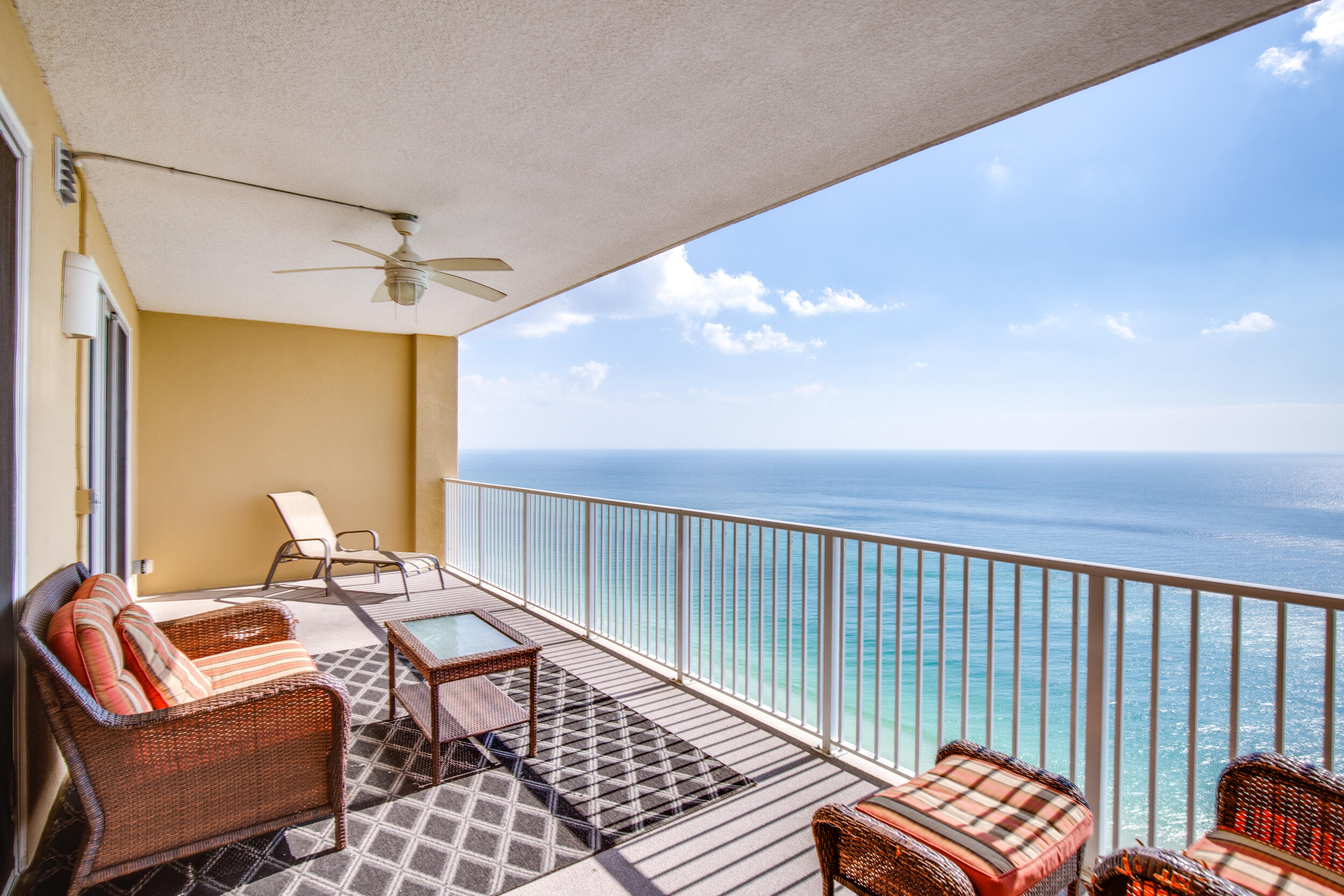 TROPIC WINDS - Residential