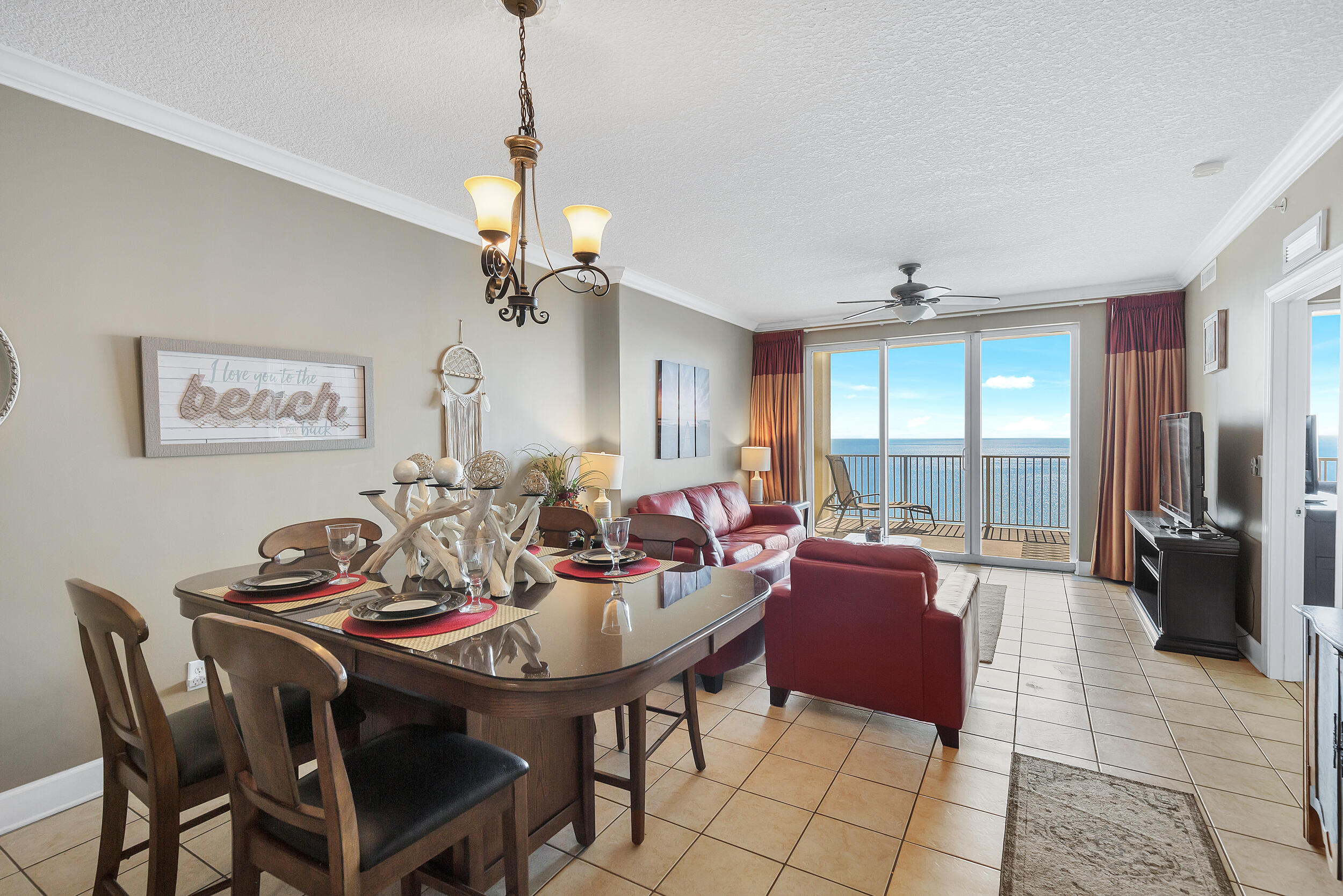 TROPIC WINDS - Residential
