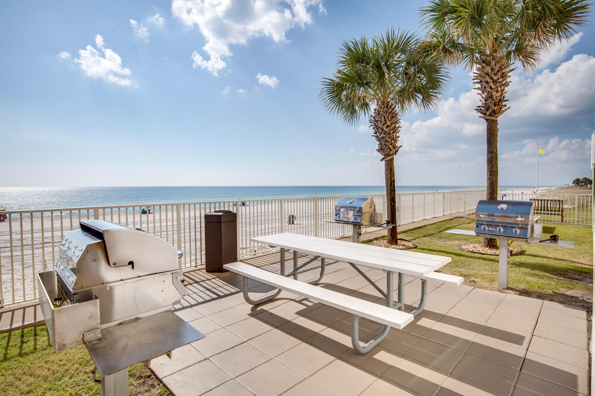 TROPIC WINDS - Residential