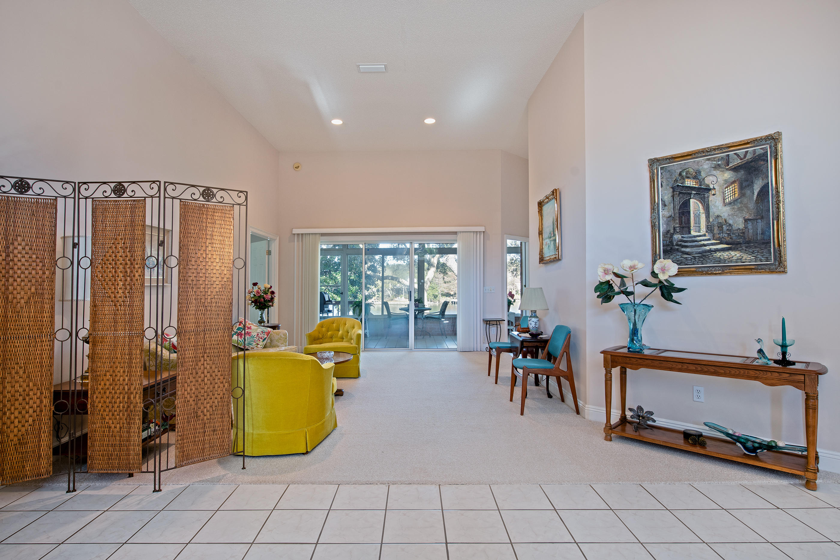 LAKE POINTE - Residential