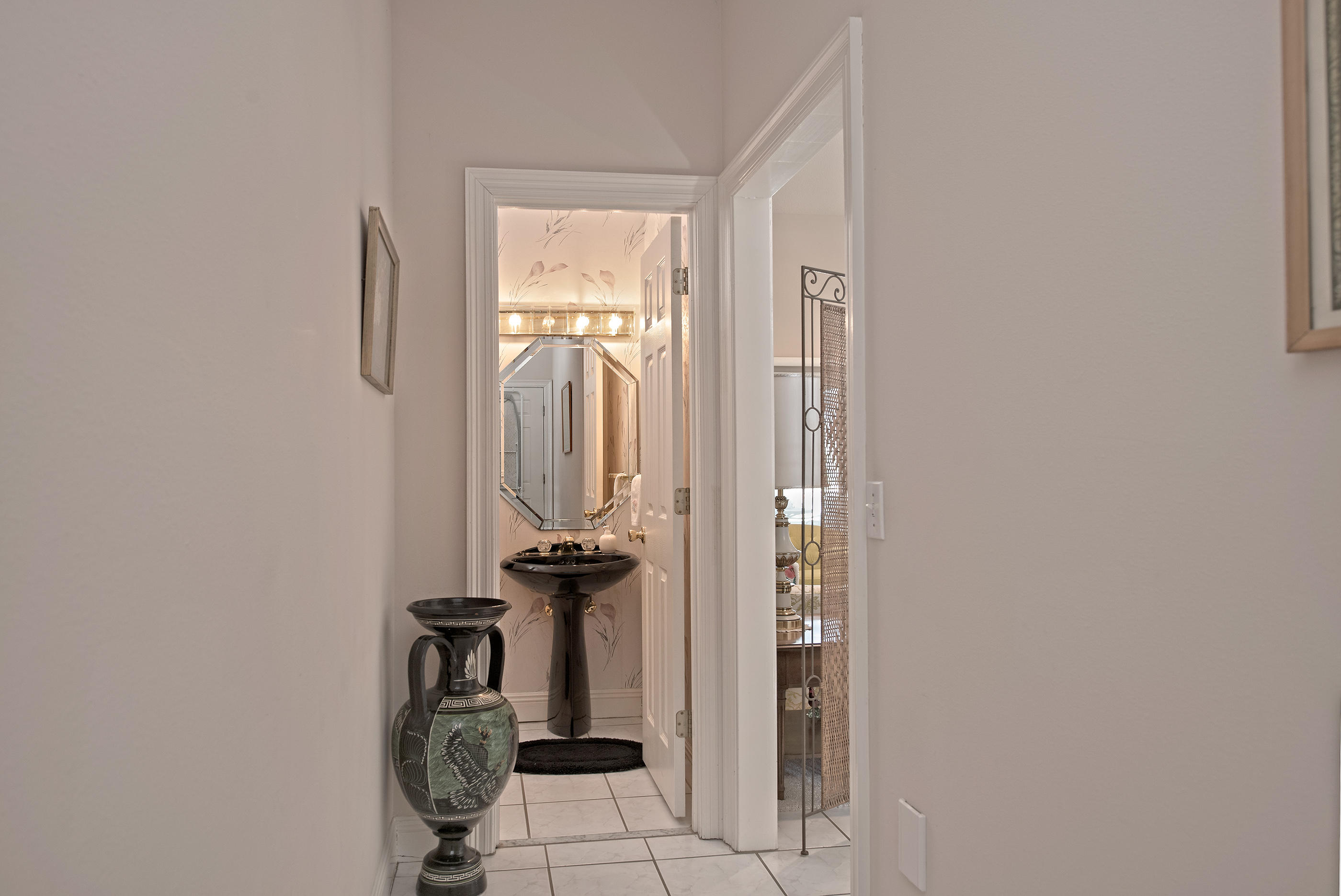 LAKE POINTE - Residential