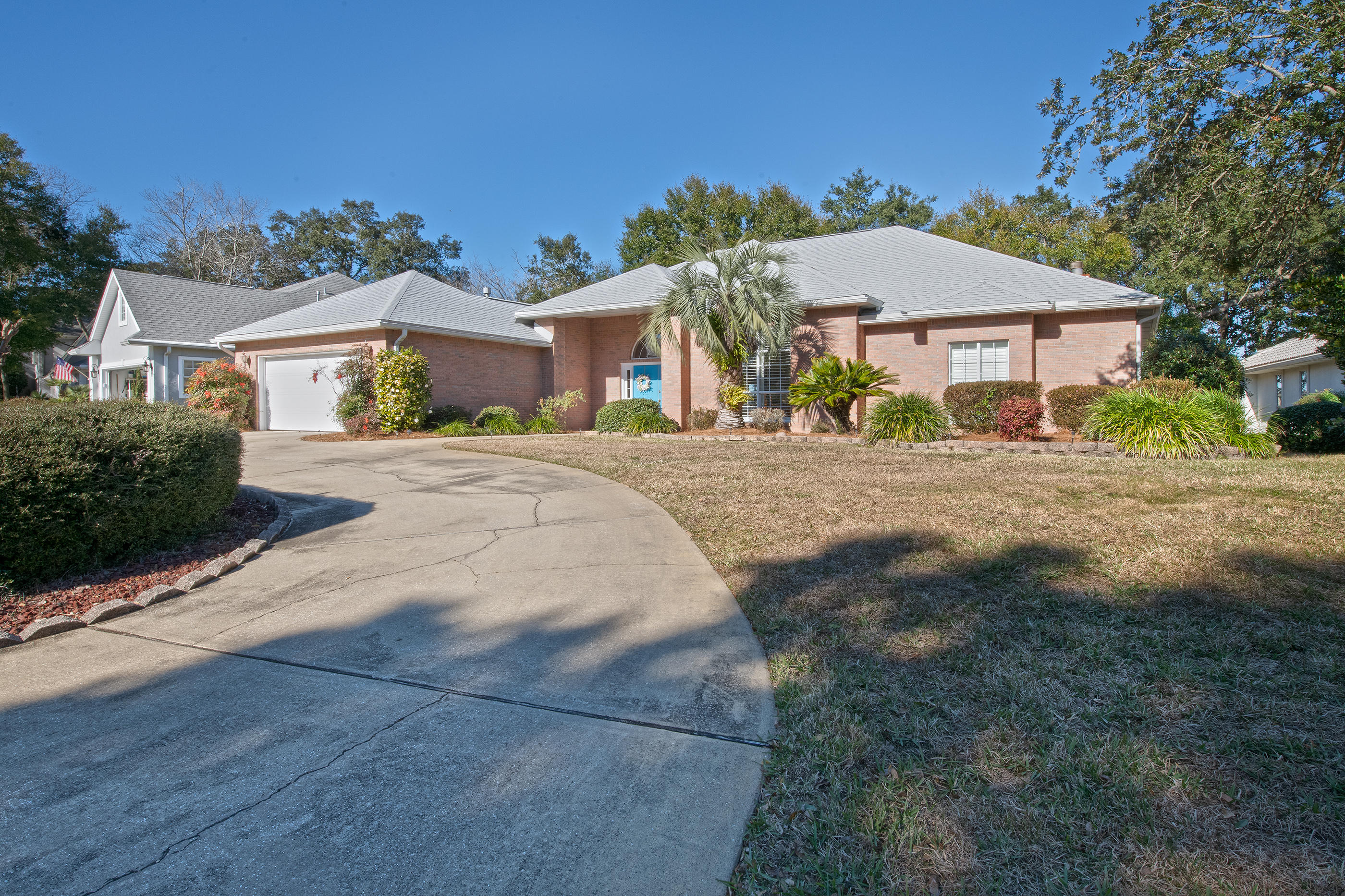 LAKE POINTE - Residential