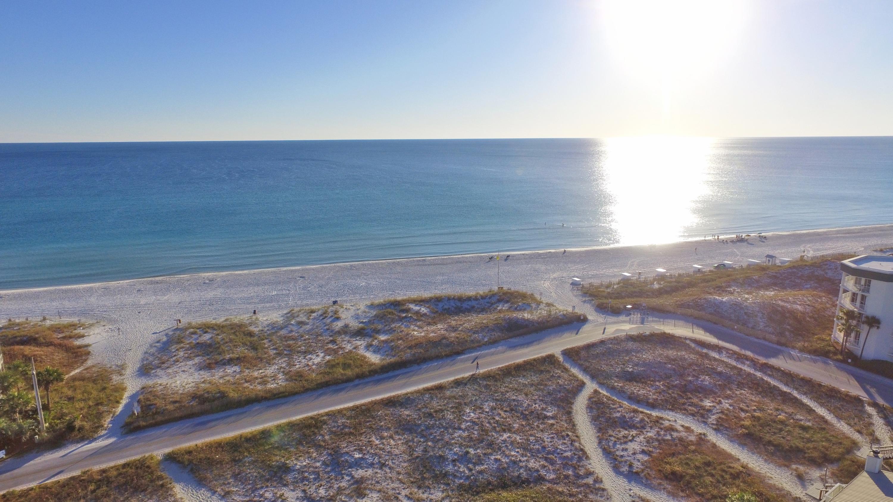 LAKEWOOD VILLAGE UNREC - Residential