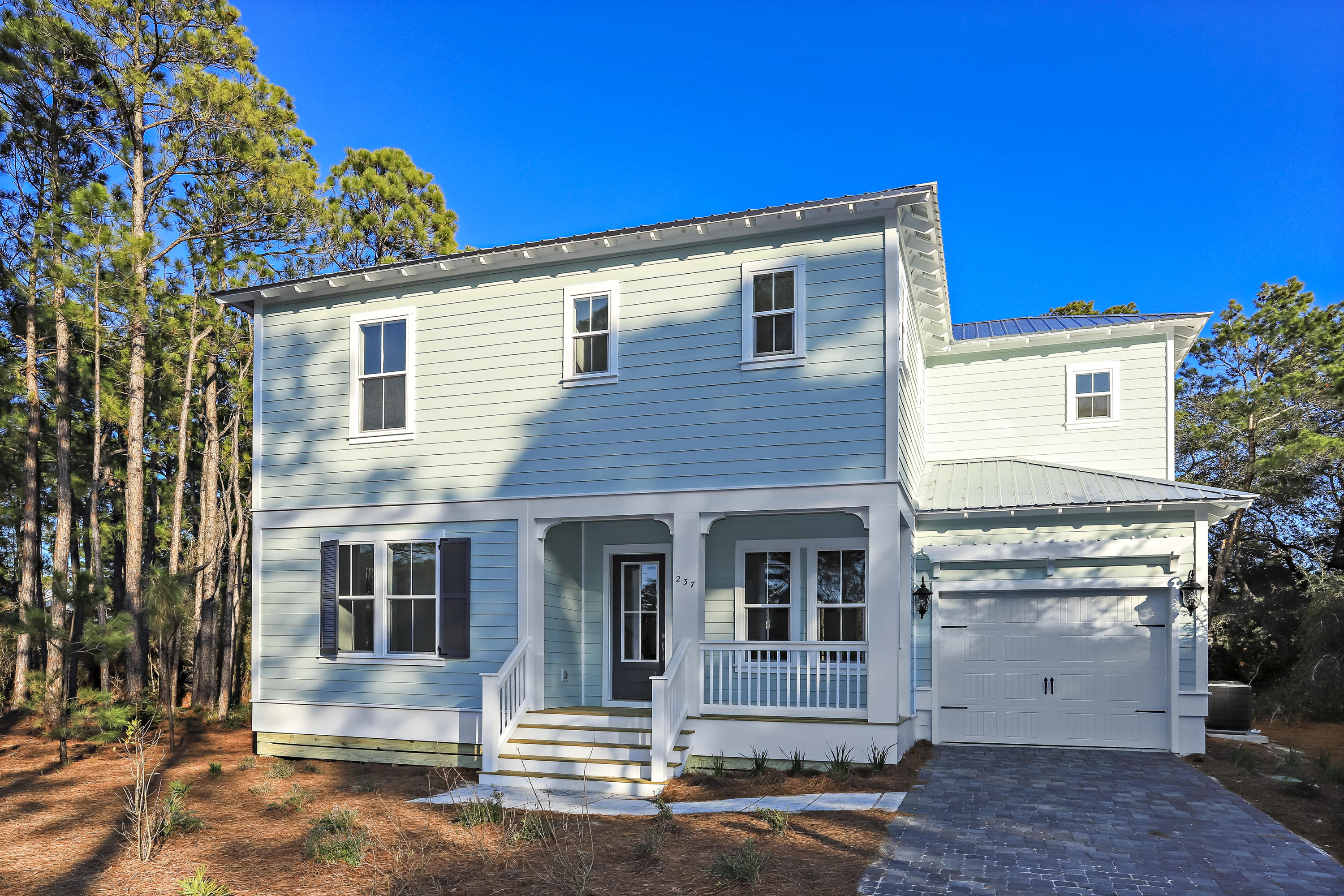 LAKEWOOD VILLAGE UNREC - Residential