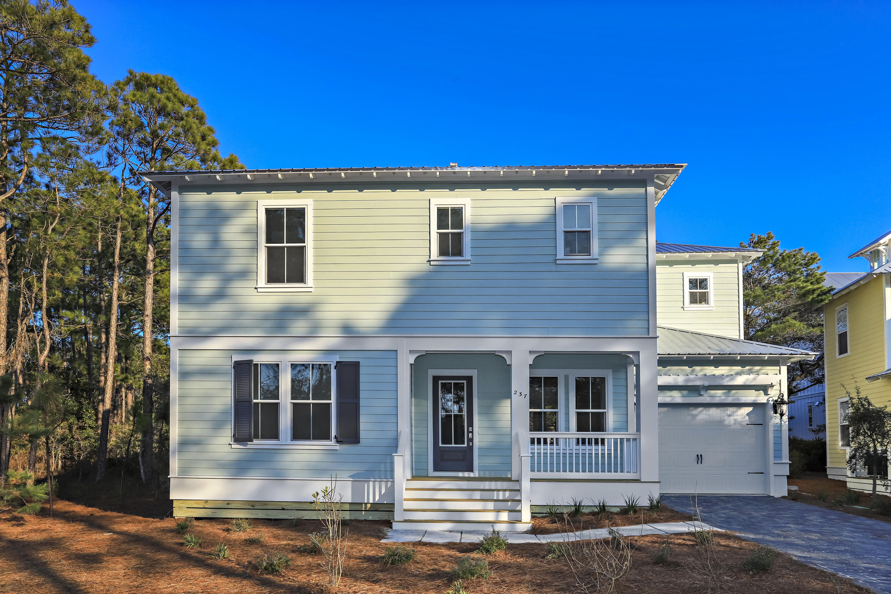 LAKEWOOD VILLAGE UNREC - Residential