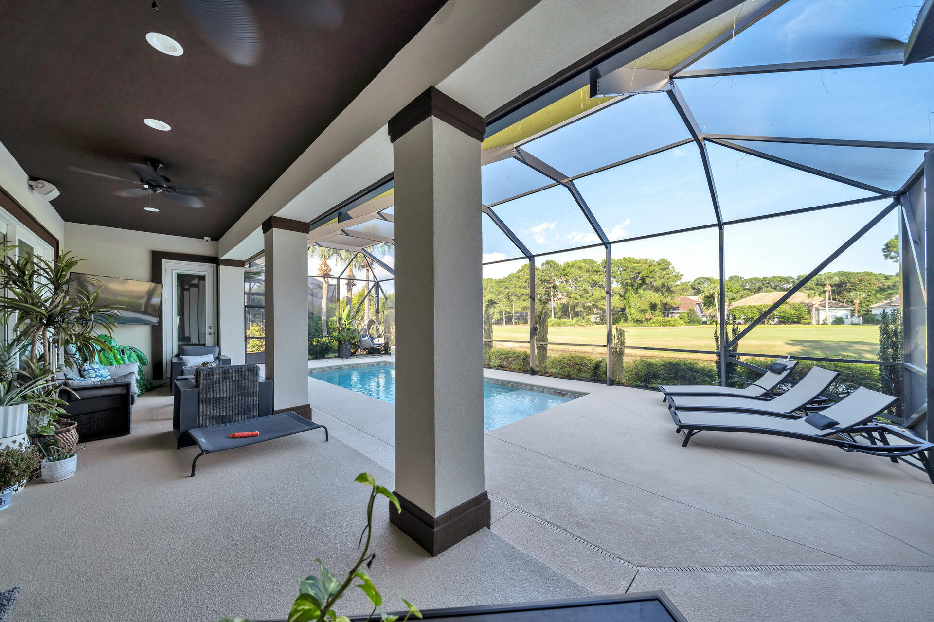 Emerald Bay PH-1 - Residential