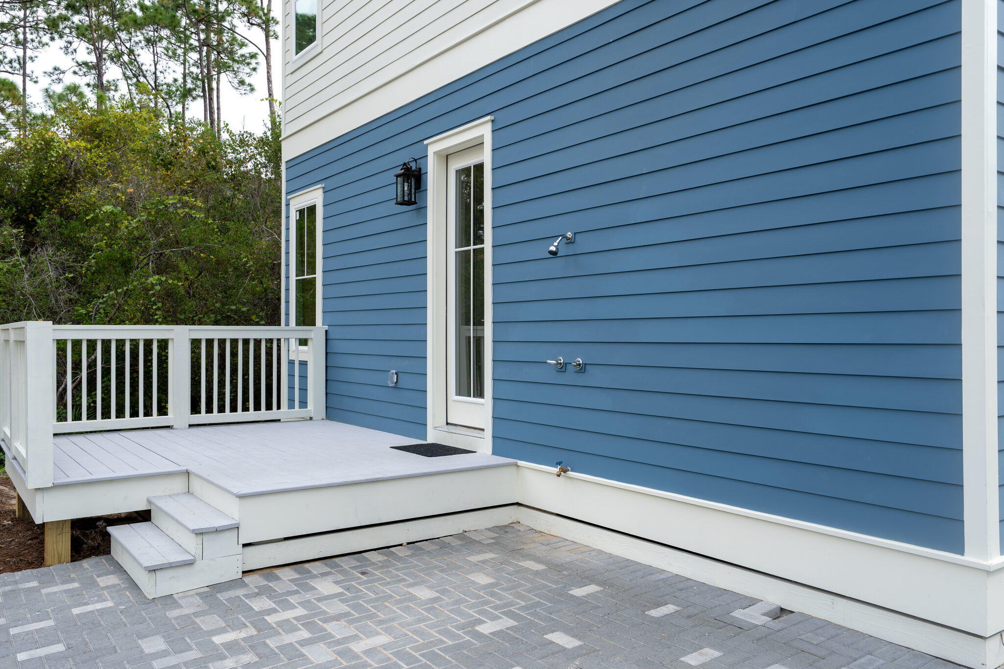 TREETOP VILLAGE - Residential